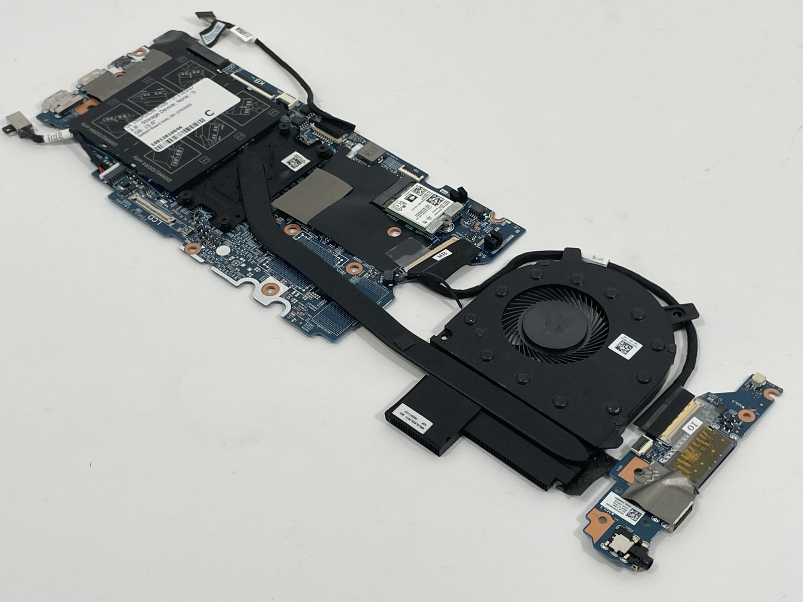 Dell Inspiron 7506 i7-1165G7 2.8GHz Motherboard w/ Heatsink and Fan VK62X