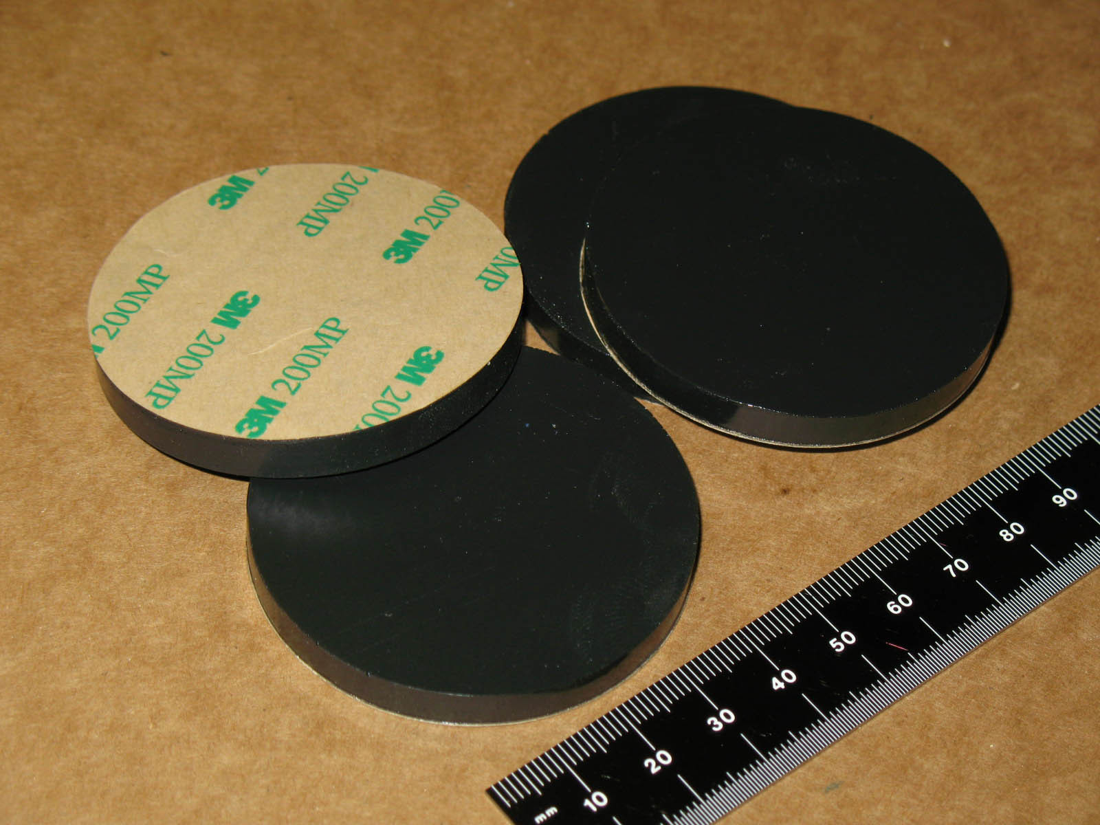 4 PC COMPUTER CASE VIBRATION ISOLATION 2.25×1/4 FEET with 3M ADHESIVE firm 70D