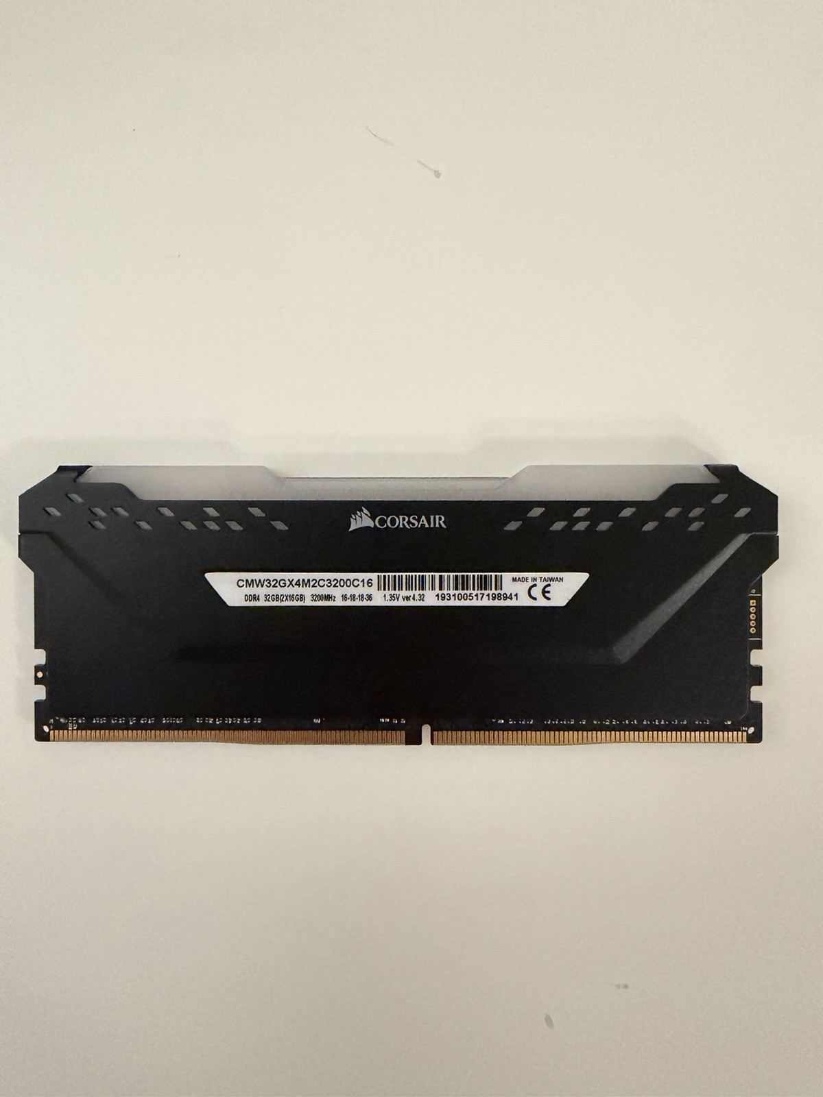 Corsair Vengeance RGB Pro 16GB (1 x 16GB) DDR4 3200MHz