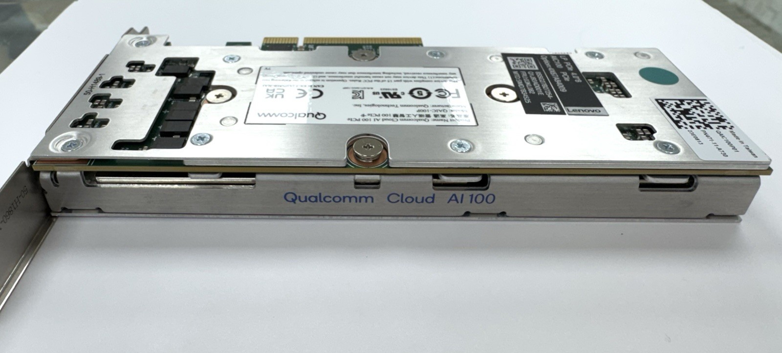 Qualcomm Cloud AI 100 Ai Accelerator Card GPU processor 16 GB PCIe 4.0 x8