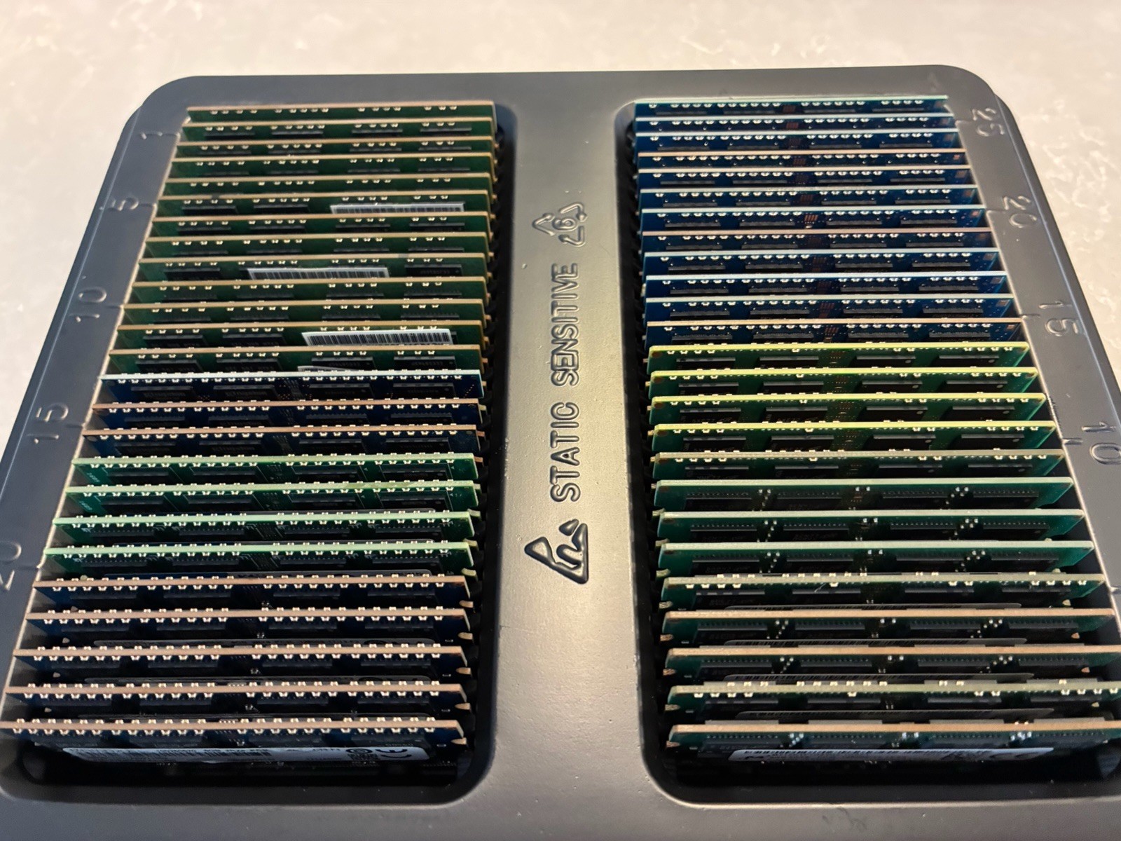 LOT OF 50 MIXED BRAND 8GB DDR3L-1600 PC3L-12800 SO-DIMM Laptop Memory Modules