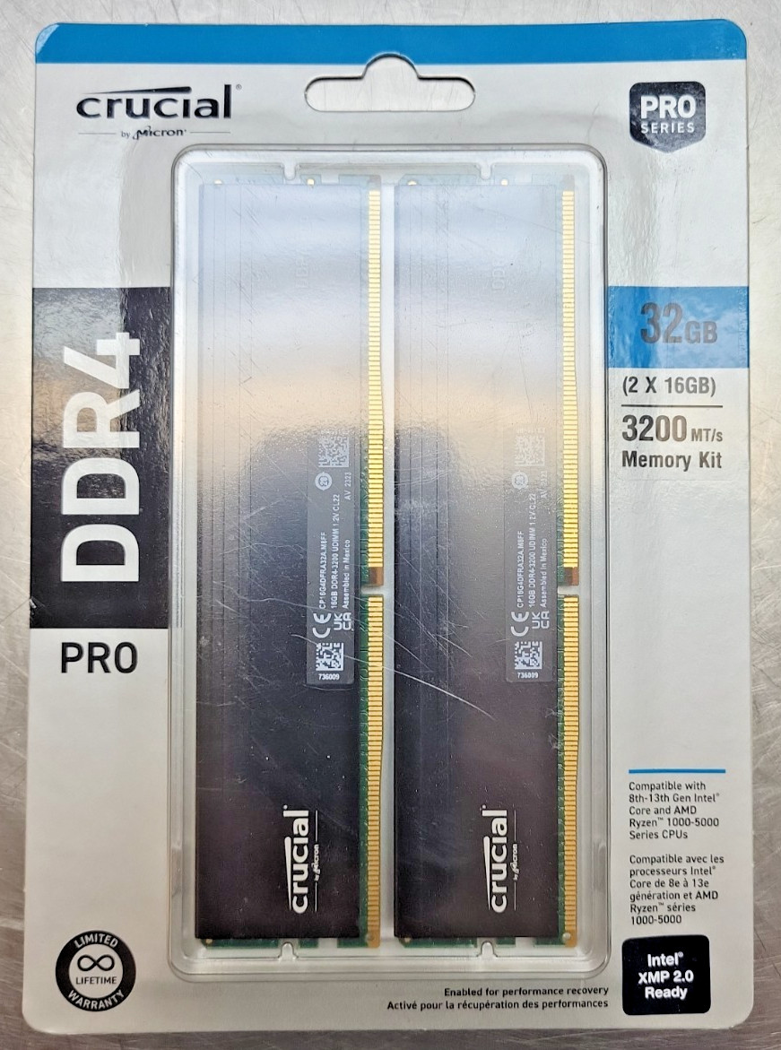Crucial Pro 32GB (2 x 16GB) 288-Pin PC RAM DDR4 3200 (PC4 25600) Desktop Memory