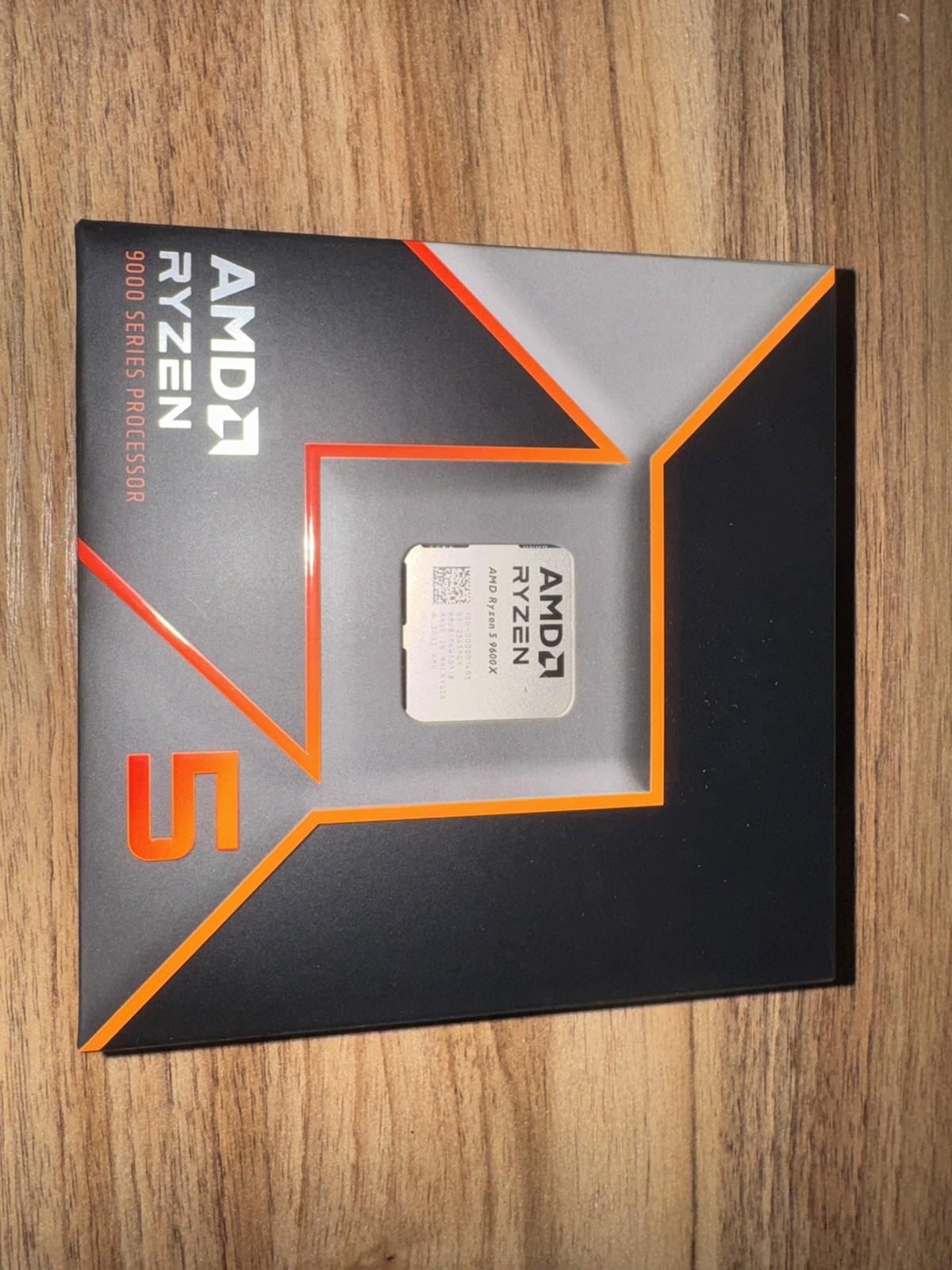 AMD Ryzen 5 9600X Processor (Zen 5) 6-Core 3.9GHz AM5 65W CPU 100-100001405WOF