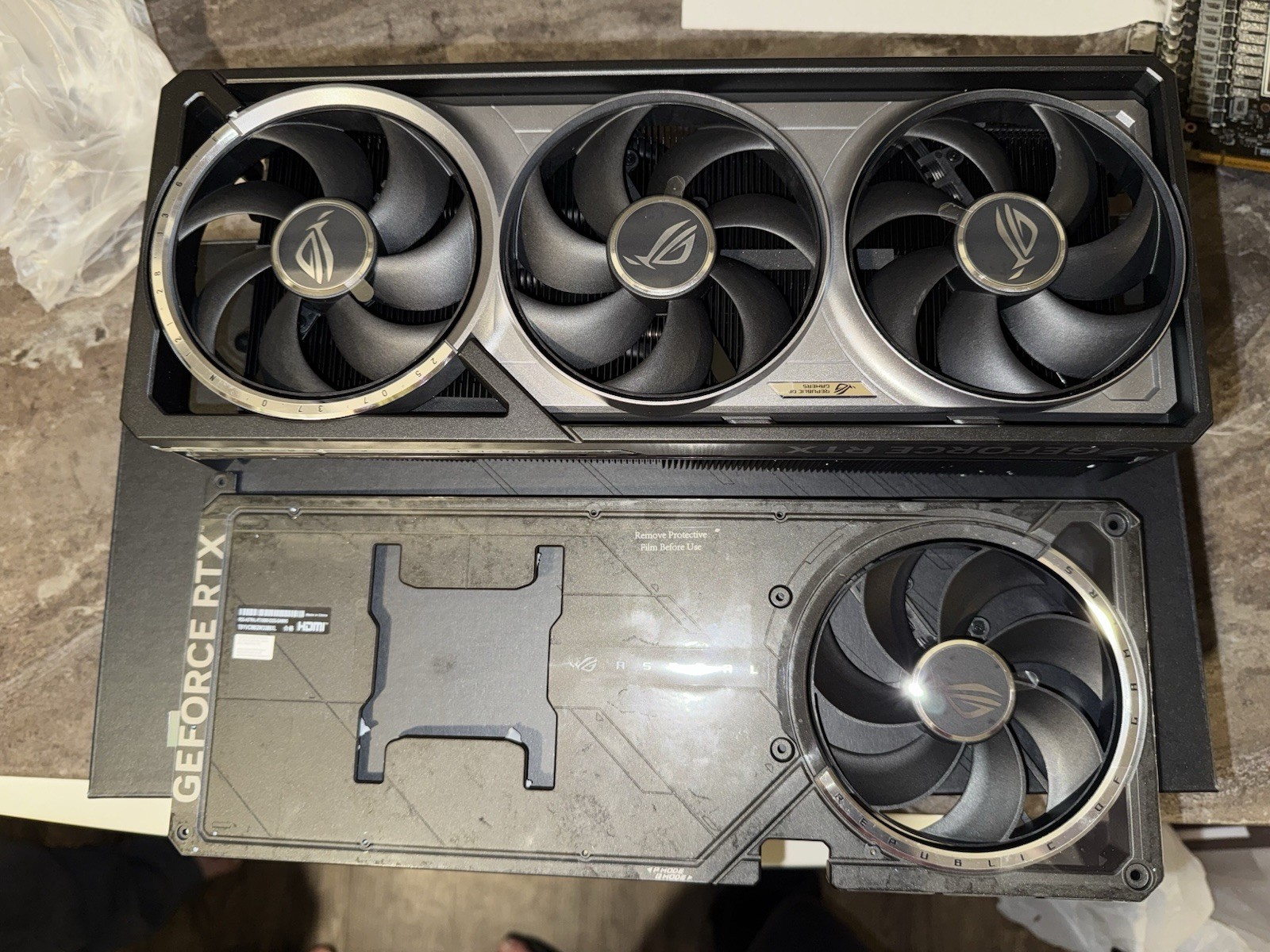 Asus Astral RTX 5090 Cooler + Pcb No Core And VRAM With Box (US Stock)