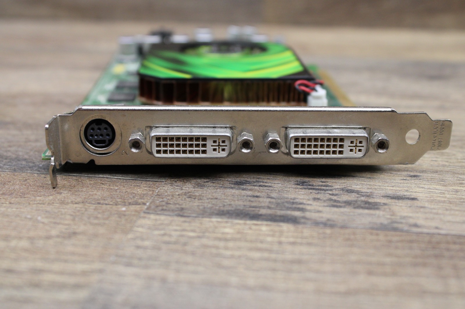 Nvidia P455 Graphics Card Quadro GPU VGA DVI Retro PC Gaming Graphics