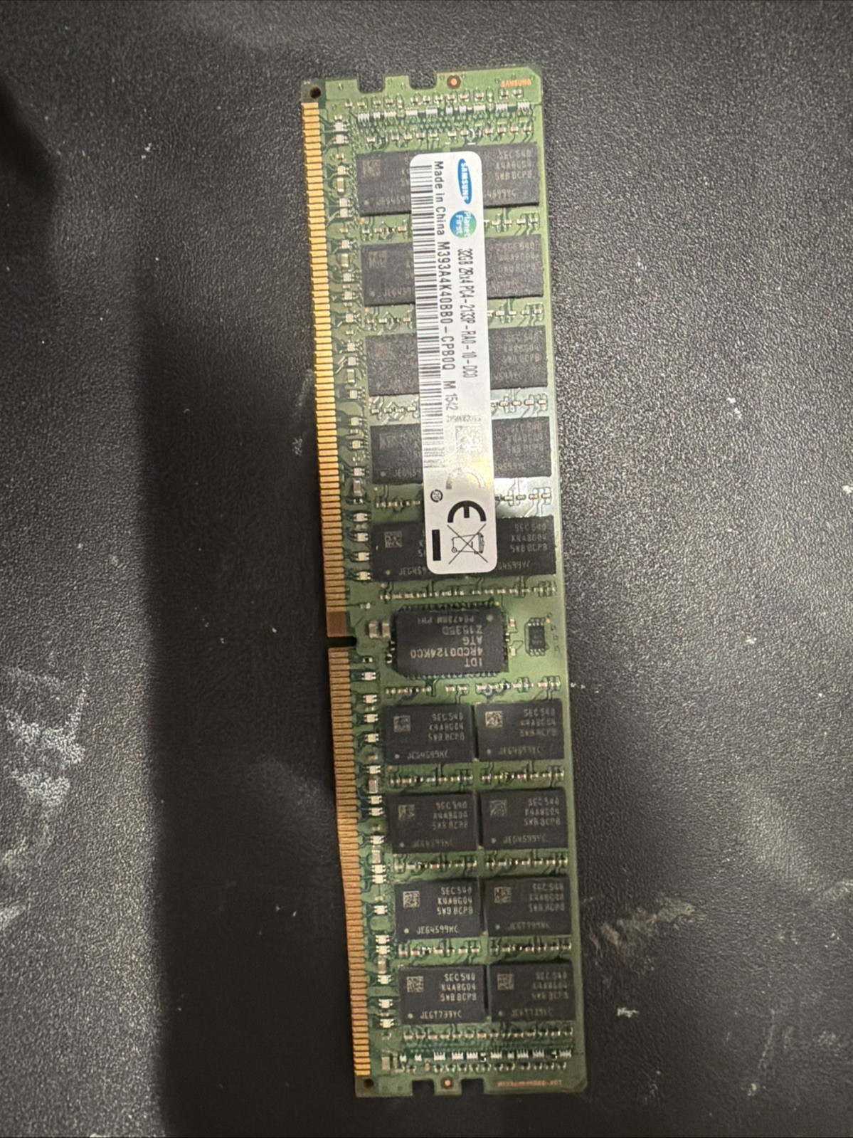 Samsung 32GB 2Rx4 PC4-2133P-R ECC REG RDIMM DDR4 PC4-17000 Server Memory RAM 32G