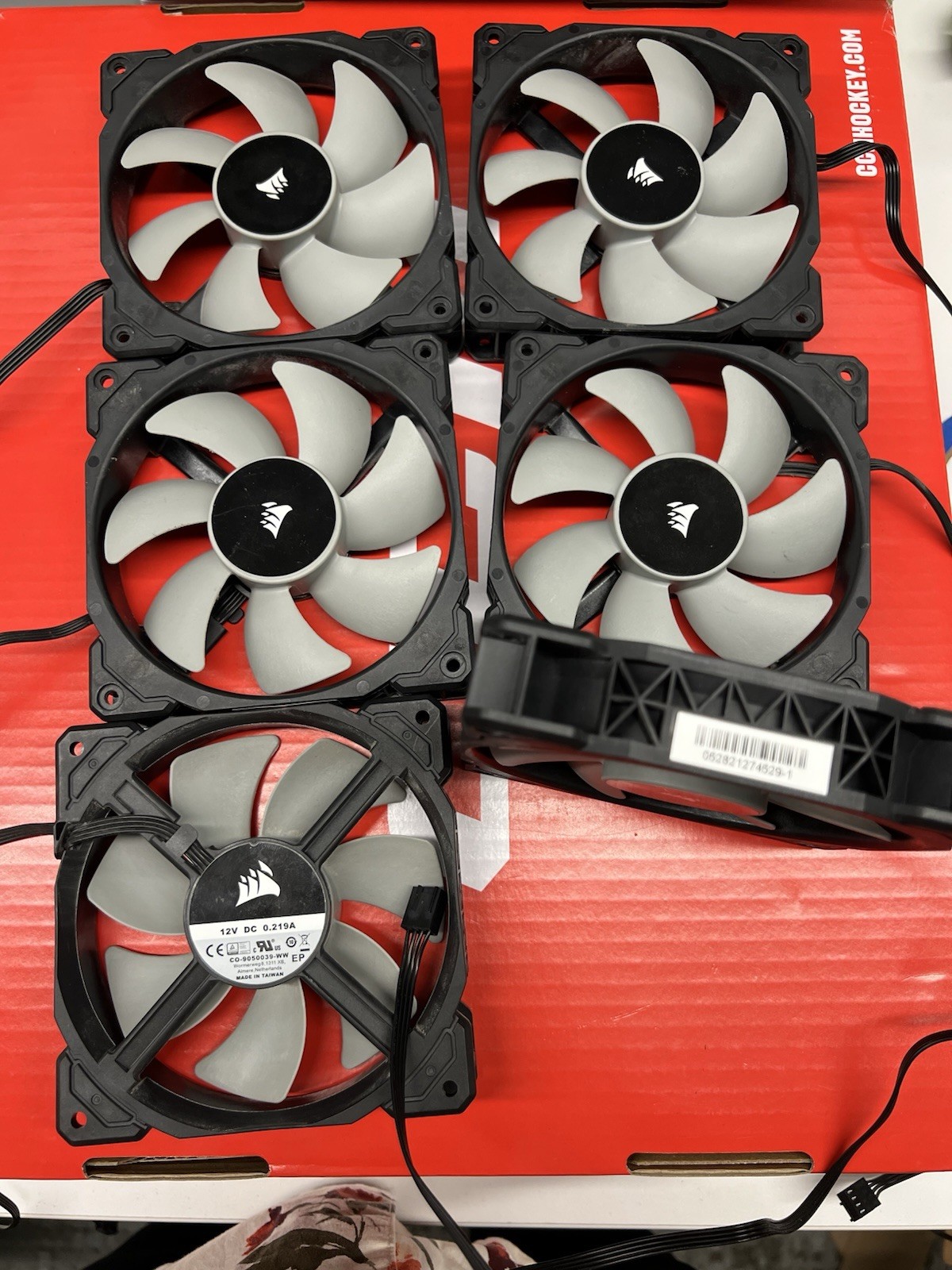 Corsair Ml120 120mm PWM Premium Magnetic Levitation Fan – Black