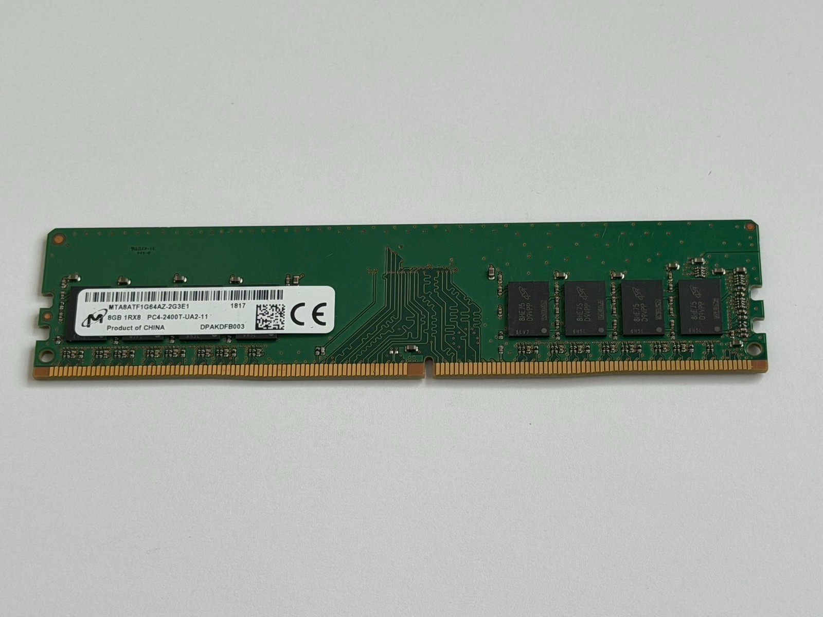 Micron 8GB (1 Stick) PC4-19200 DDR4 2400T PC Memory RAM MTA8ATF1G64AZ-2G3E1