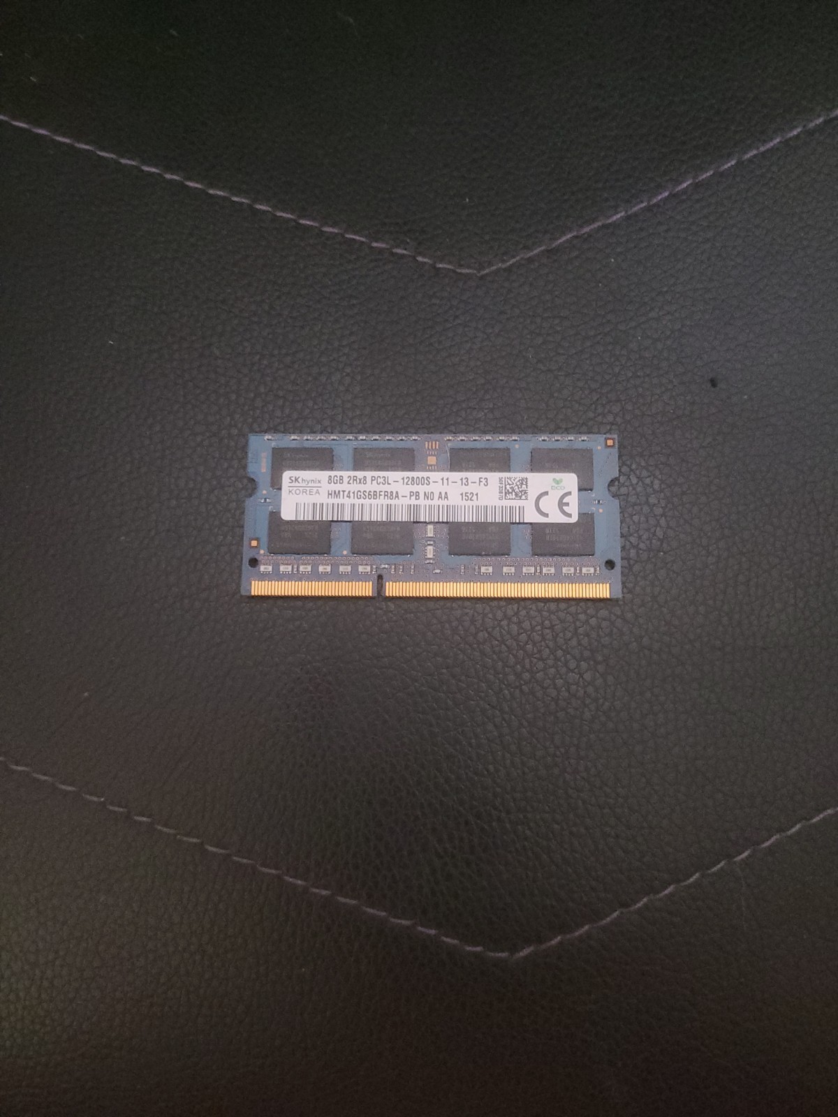 SK hynix 8GB PC3-12800 (DDR3-1600) Memory (HMT41GS6BFR8APB)