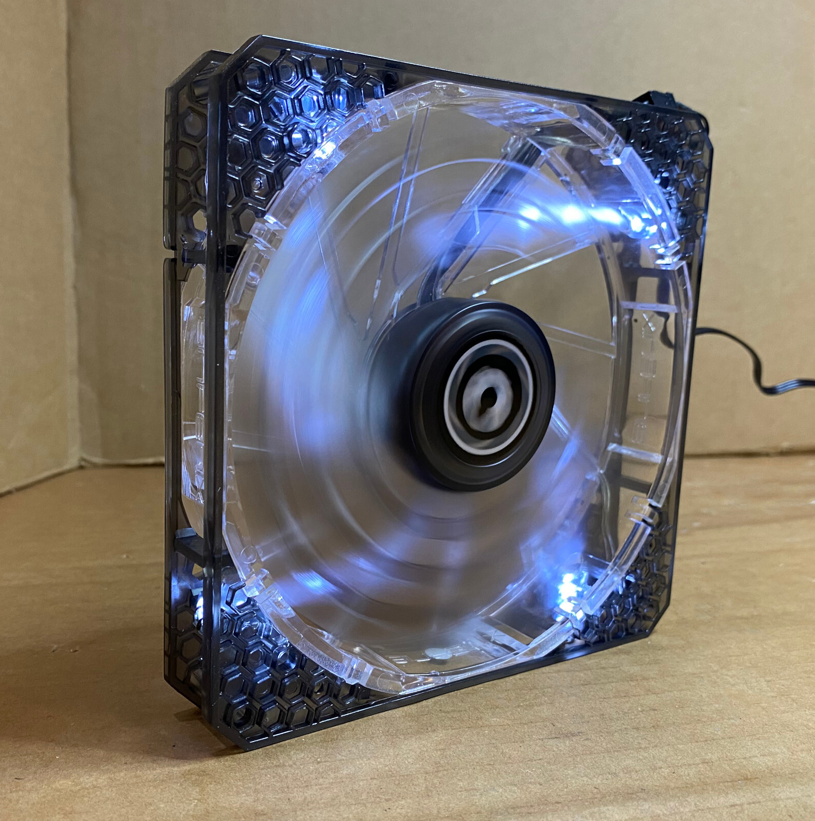 LOT 3x BitFenix Spectre Pro 140mm WHITE LED Case Fan 3-pin * BFF-LPRO-14025W-RP
