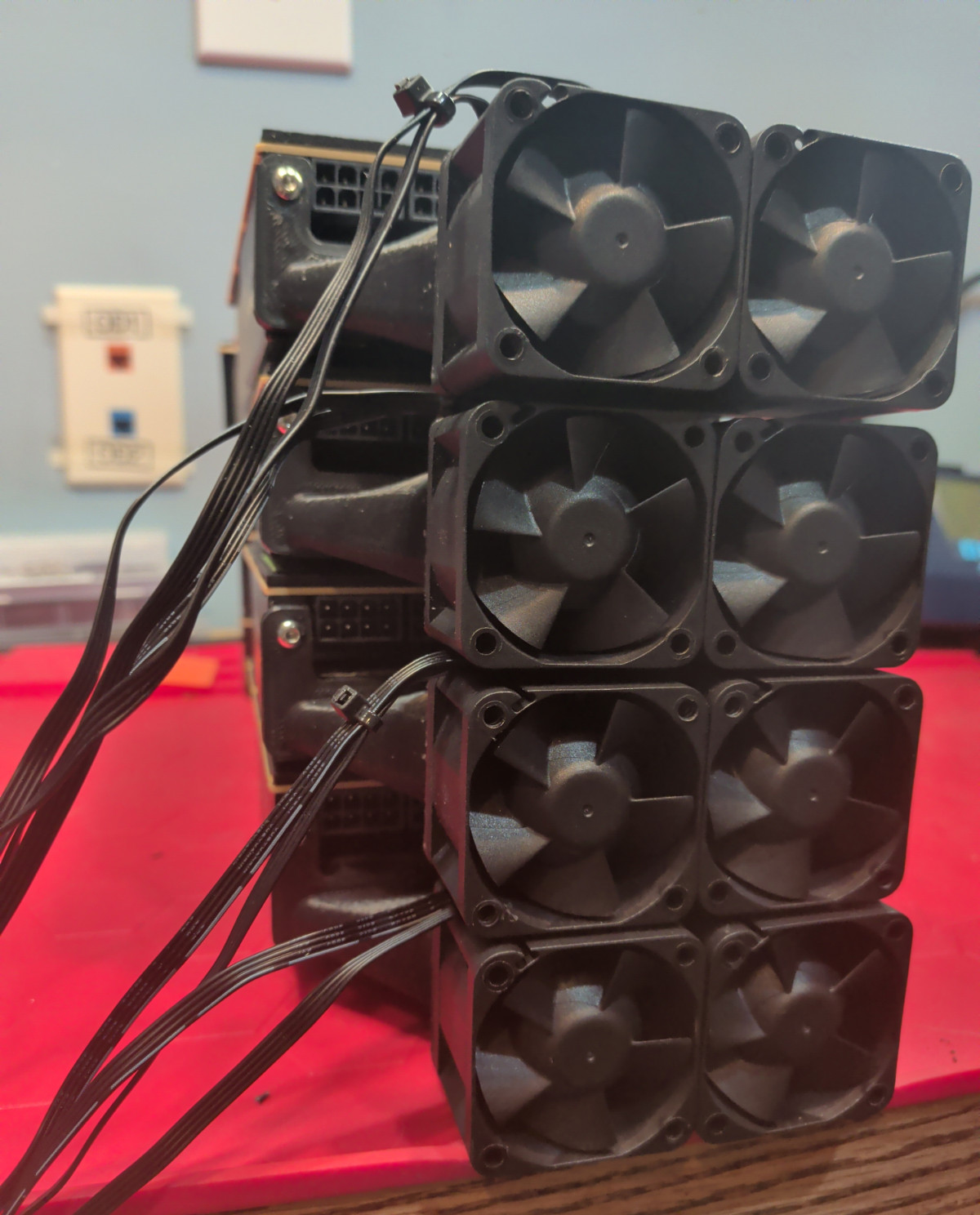 Quadruple GPU bundle – AMD Radeon Instinct MI50 16GB HBM2 AI Workstation GPU