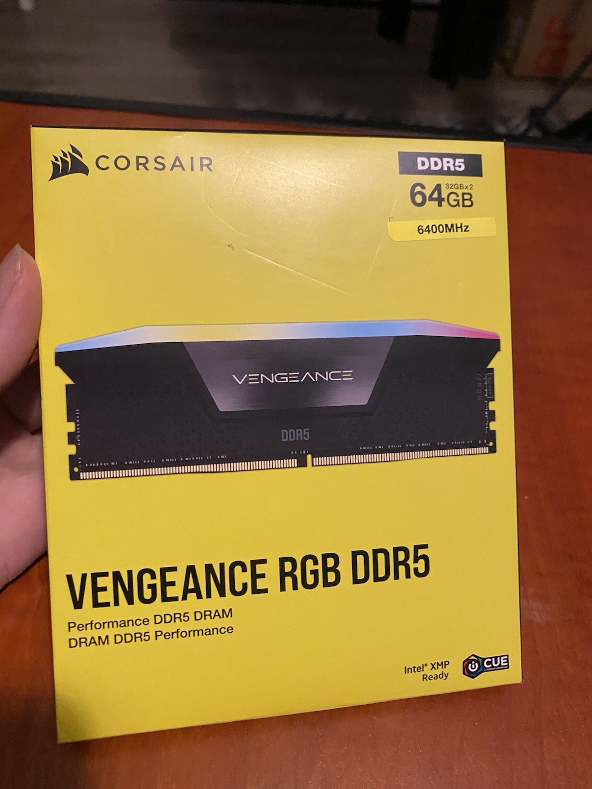 DDR5 32GBx2 64GB 6400MHz VENGEANCE DDR5 Intel° XMP Ready