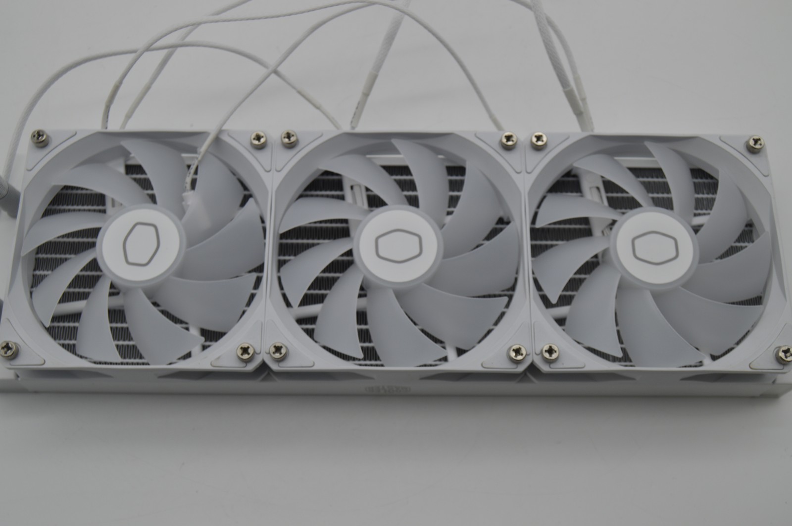 Cooler Master 360L Core White AIO Liquid Cooler PC1742277