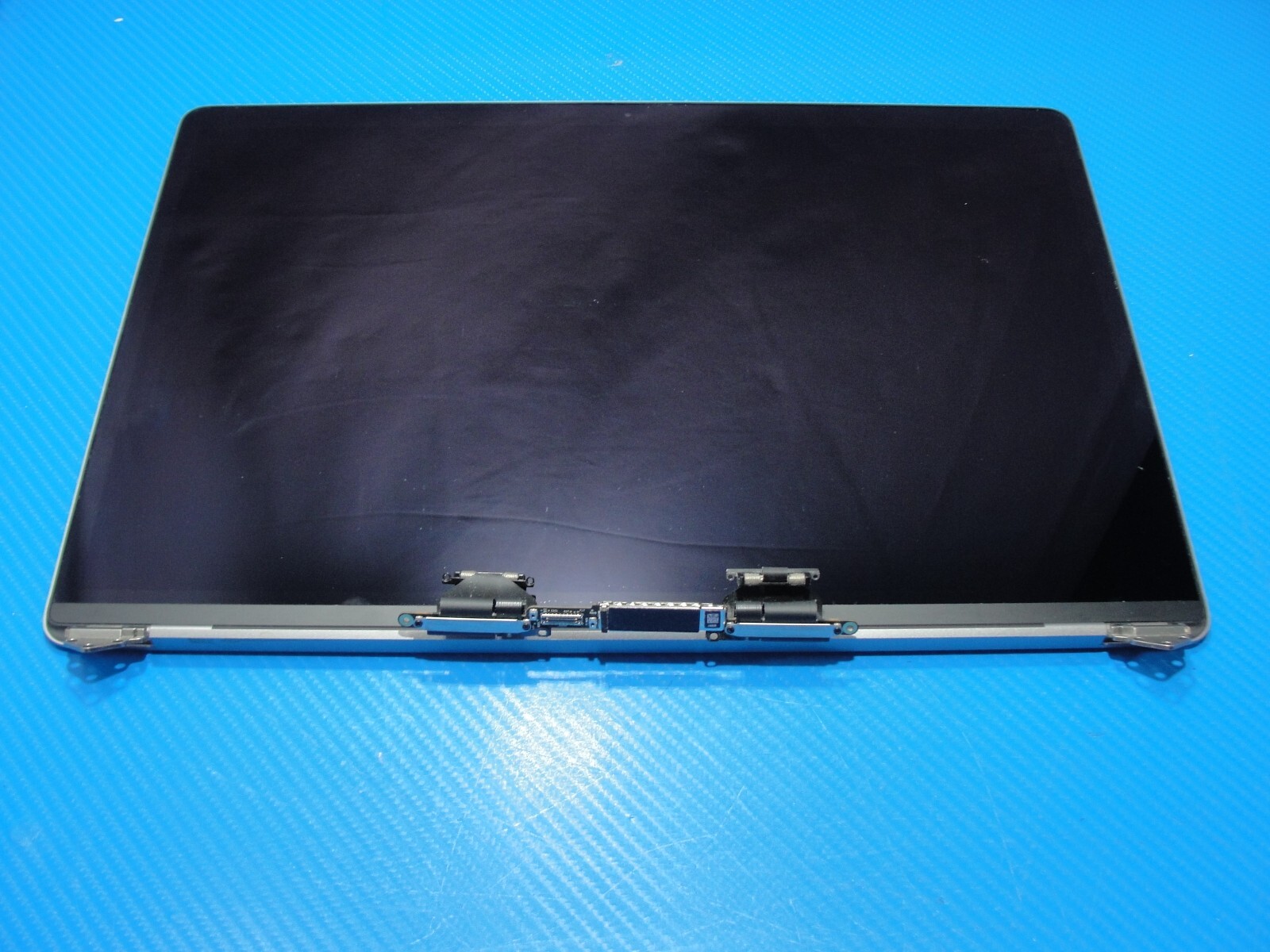 MacBook Pro 15″ A1990 Mid 2018 BTO LCD Screen Assembly Space Gray 661-10355