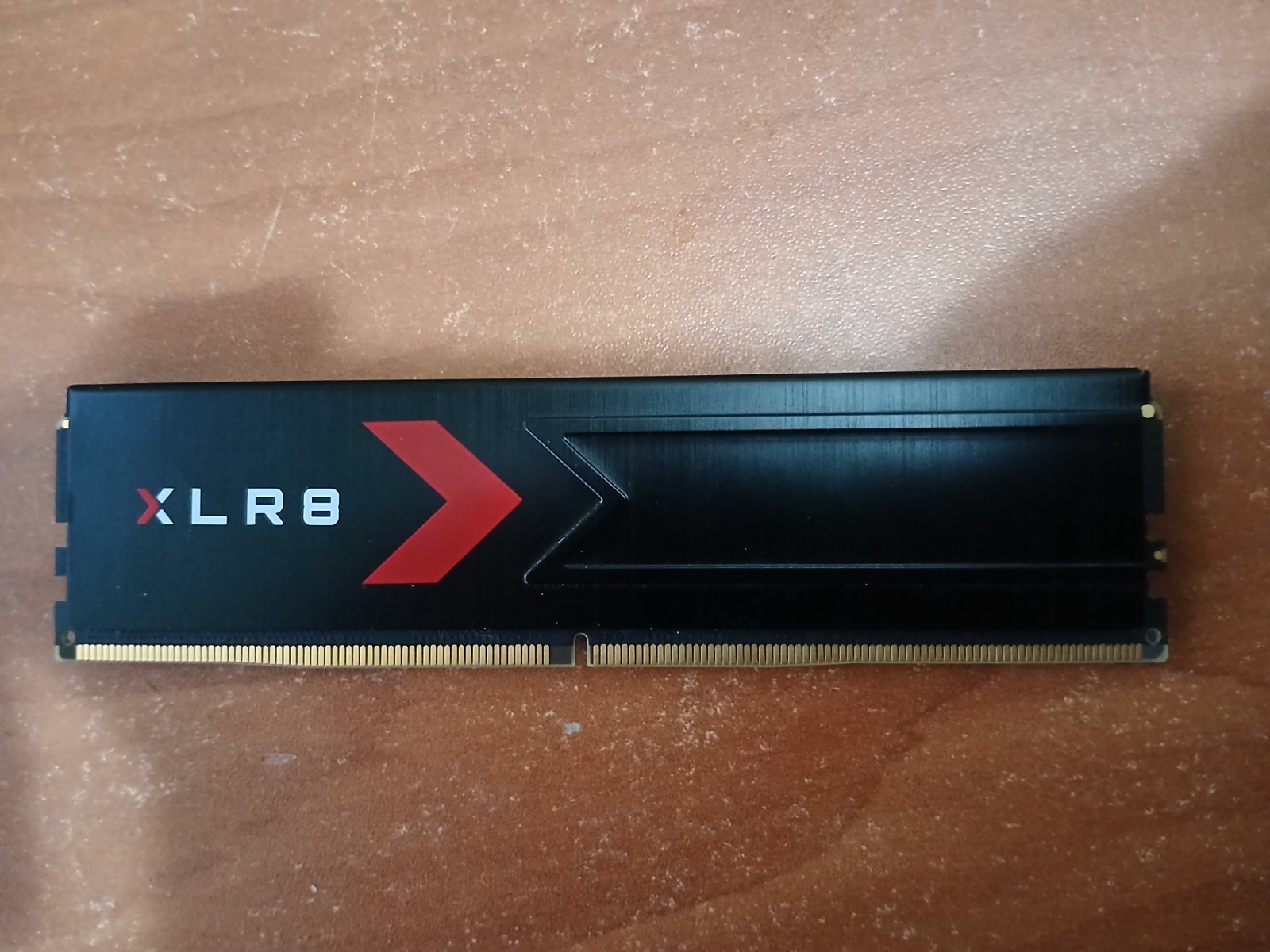 1x16GB PNY DDR5-5600 Desktop UDIMM RAM PC MD32GK2D5560046XR (TAG REMOVED)