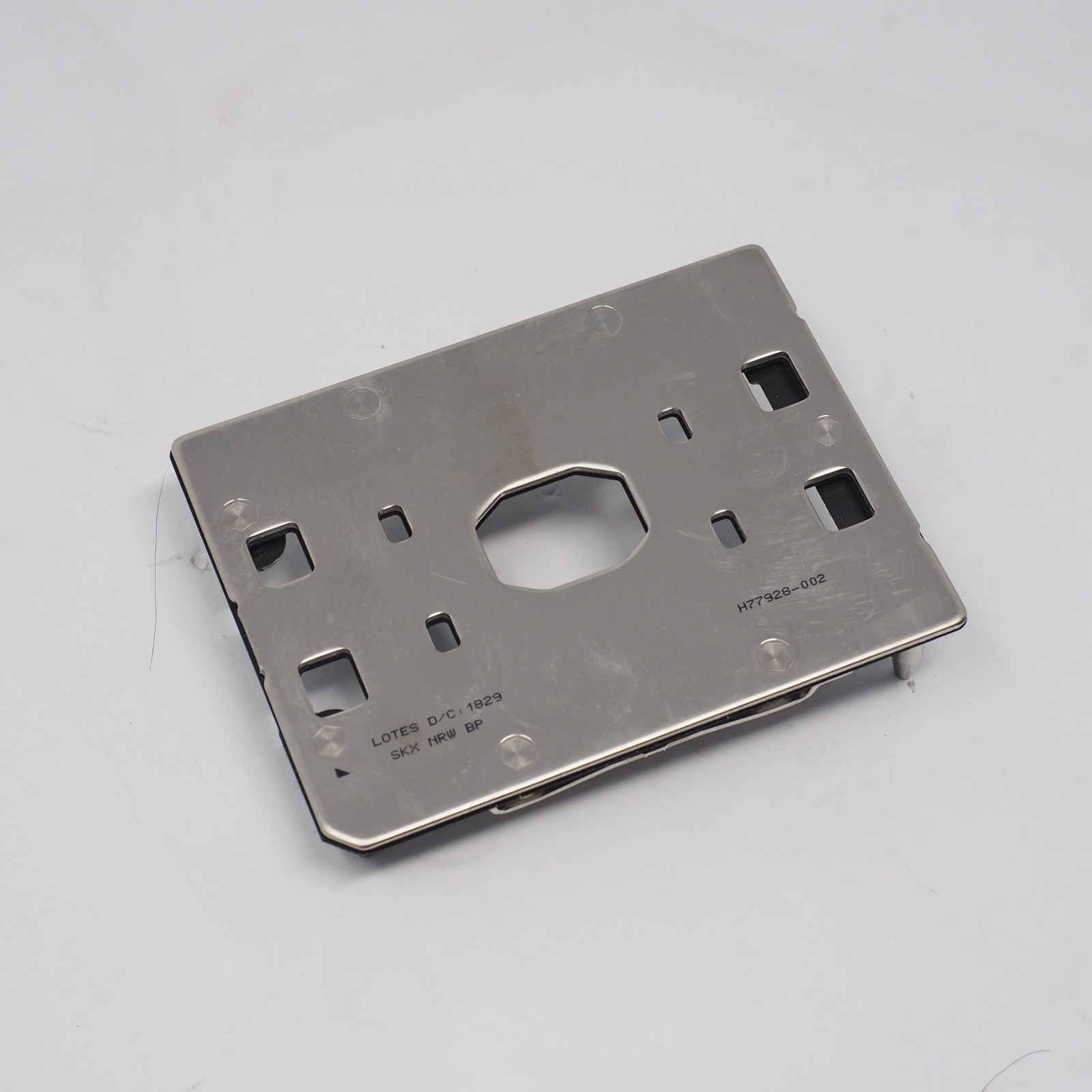 Intel LGA3647 Narrow ILM CPU Backplate LOTES H95385-004 H77928-002