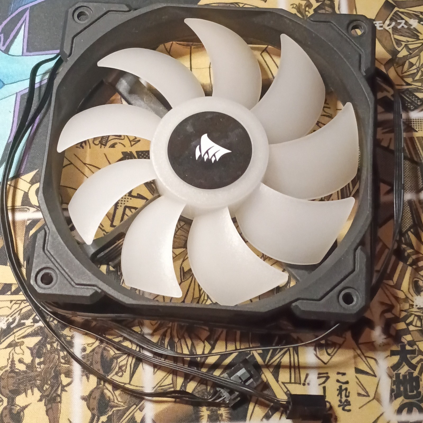 Corsair 120mm PWM 4-Pin Case Fan 2400RPM 75CFM White LED Black/White