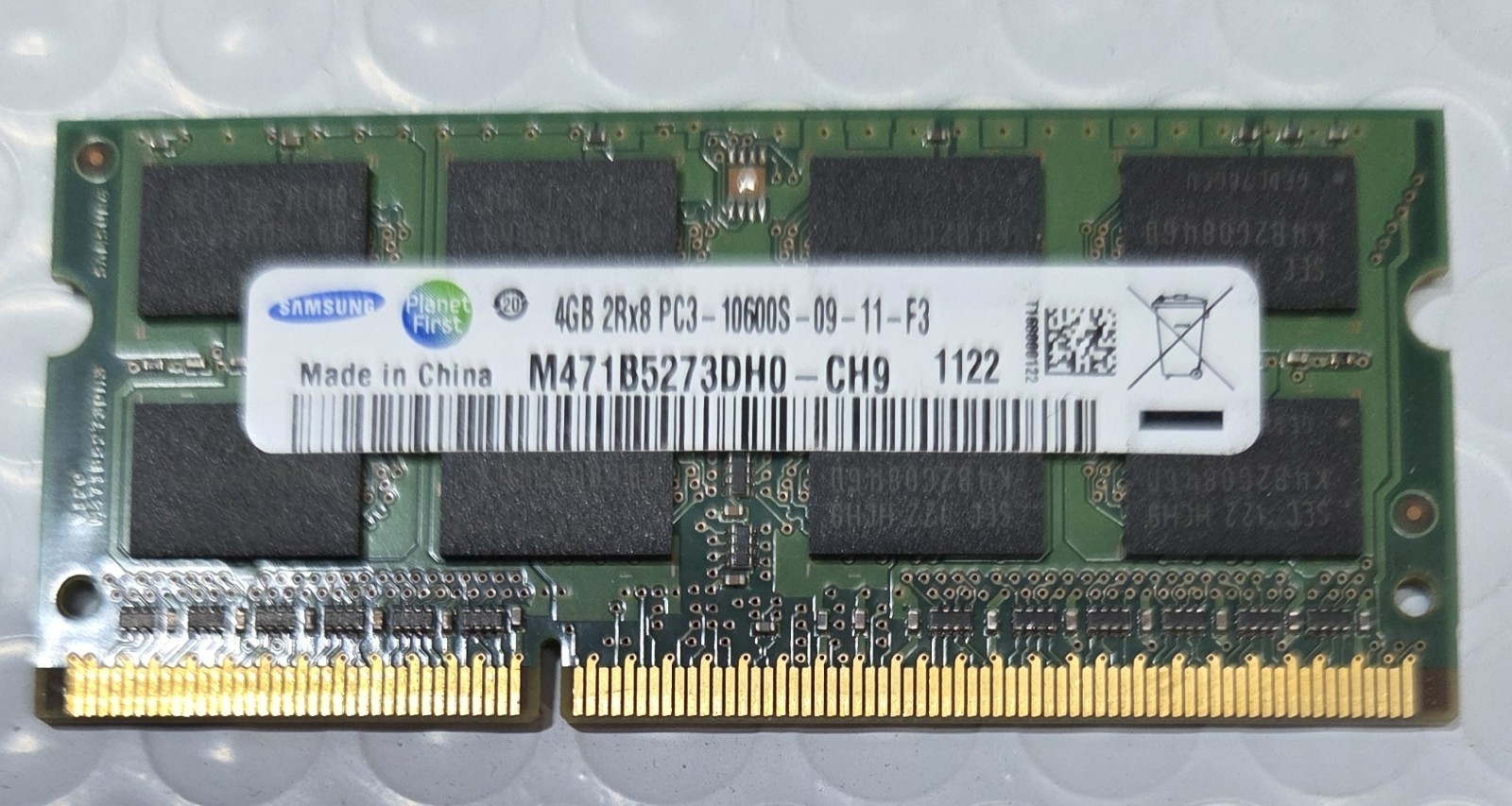 SAMSUNG 2RX8 PC3-10600S-09-11-F3 M471B5273DH0-CH9 (LOT OF 4)(4X4GB=16GB)