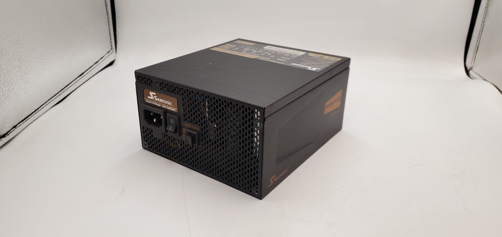 Seasonic PRIME Gold SSR-1300GD 1300W 80+ Gold Fully Modular Power Supply No Cabl