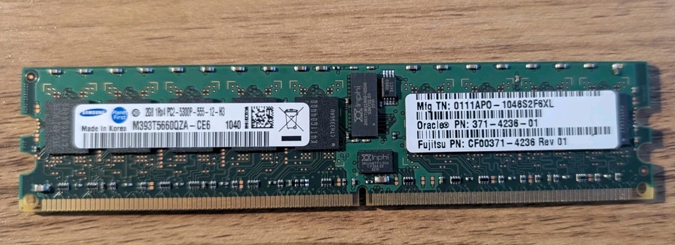 SAMSUNG 2GB PC2-5300P DDR2-667 PARITY ECC 1RX4 MEMORY MODULE (M393T5660QZA-CE6)