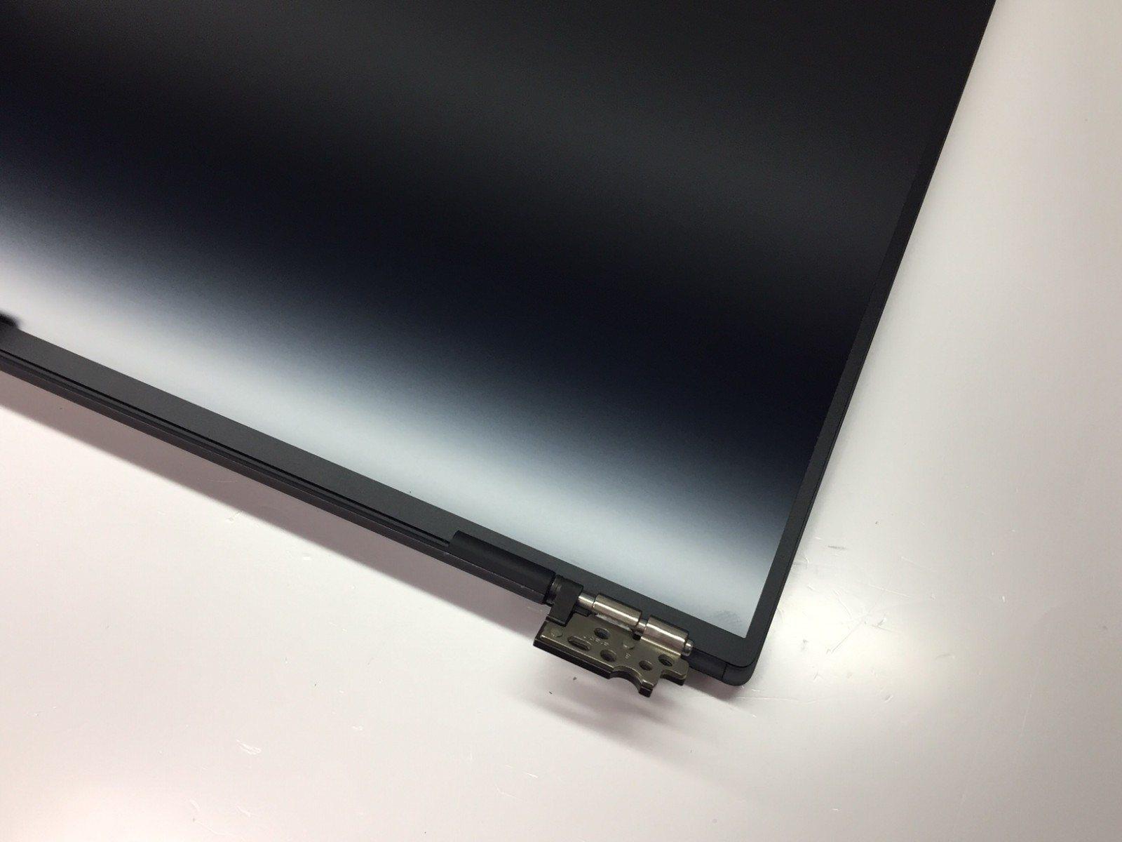 0RPGYT – Dell Precision 5770 17 Inches Full HD LCD Screen Complete Assembly
