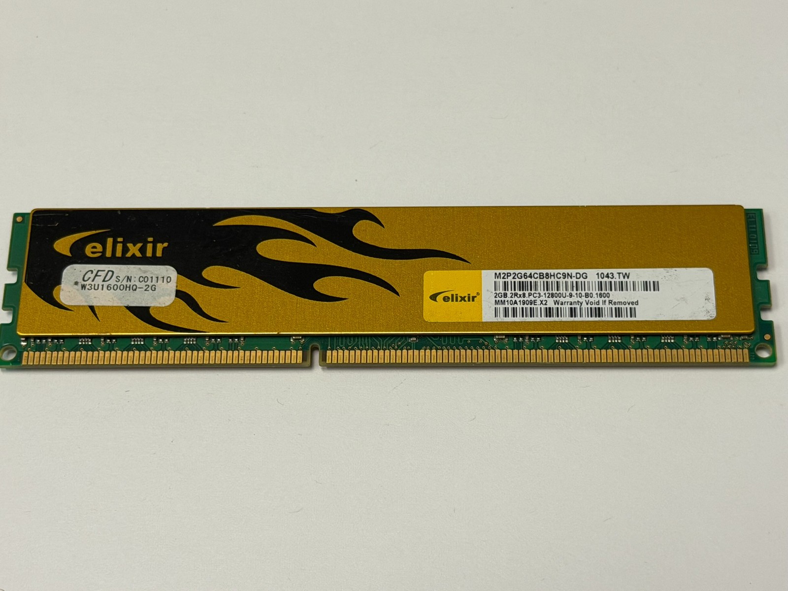 Elixir 2GB (1 Stick) PC3-12800U DDR3 1600 2Rx8 DIMM PC Memory M2P2G64CB8HC9N-DG