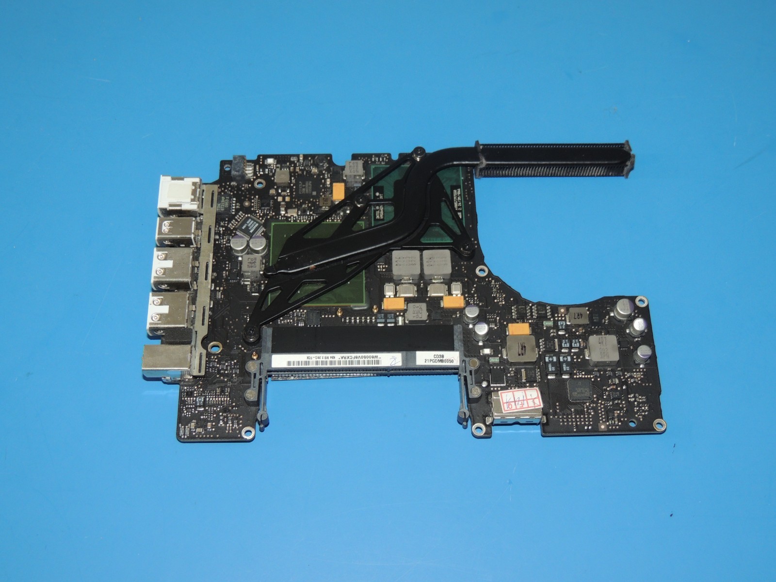 820-2567-A Apple Macbook Unibody 13″ A1342 2009 2.26GHz Logic Board
