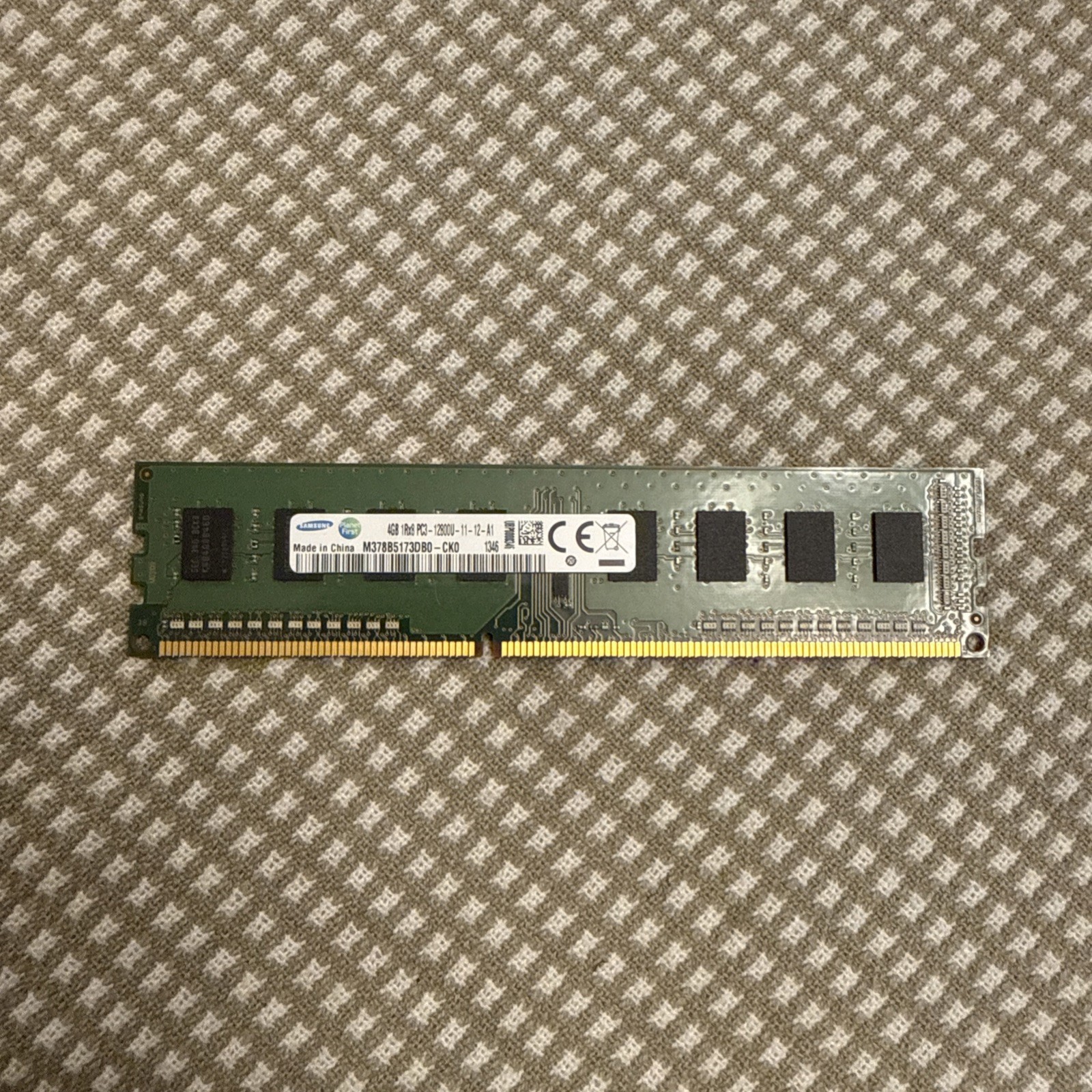 Samsung 4GB 1Rx8 PC3-12800U-11-12-A1 Non ECC Unbuffered Memory M378B5173QH0-CK0