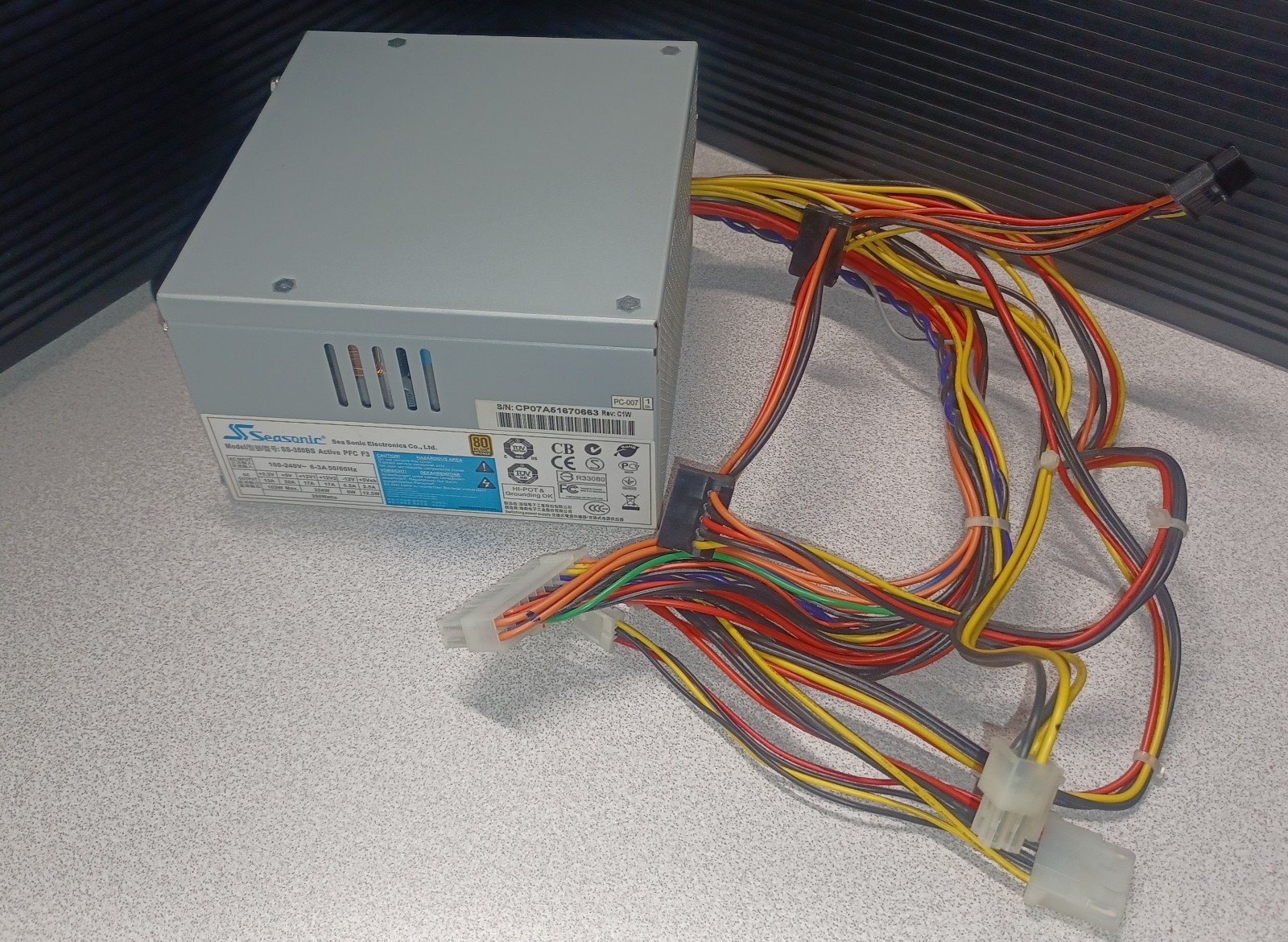 Seasonic Sea Sonic 350w Model Ss-350bs Active PFC F3 ATX Power Supply, 80 Plus