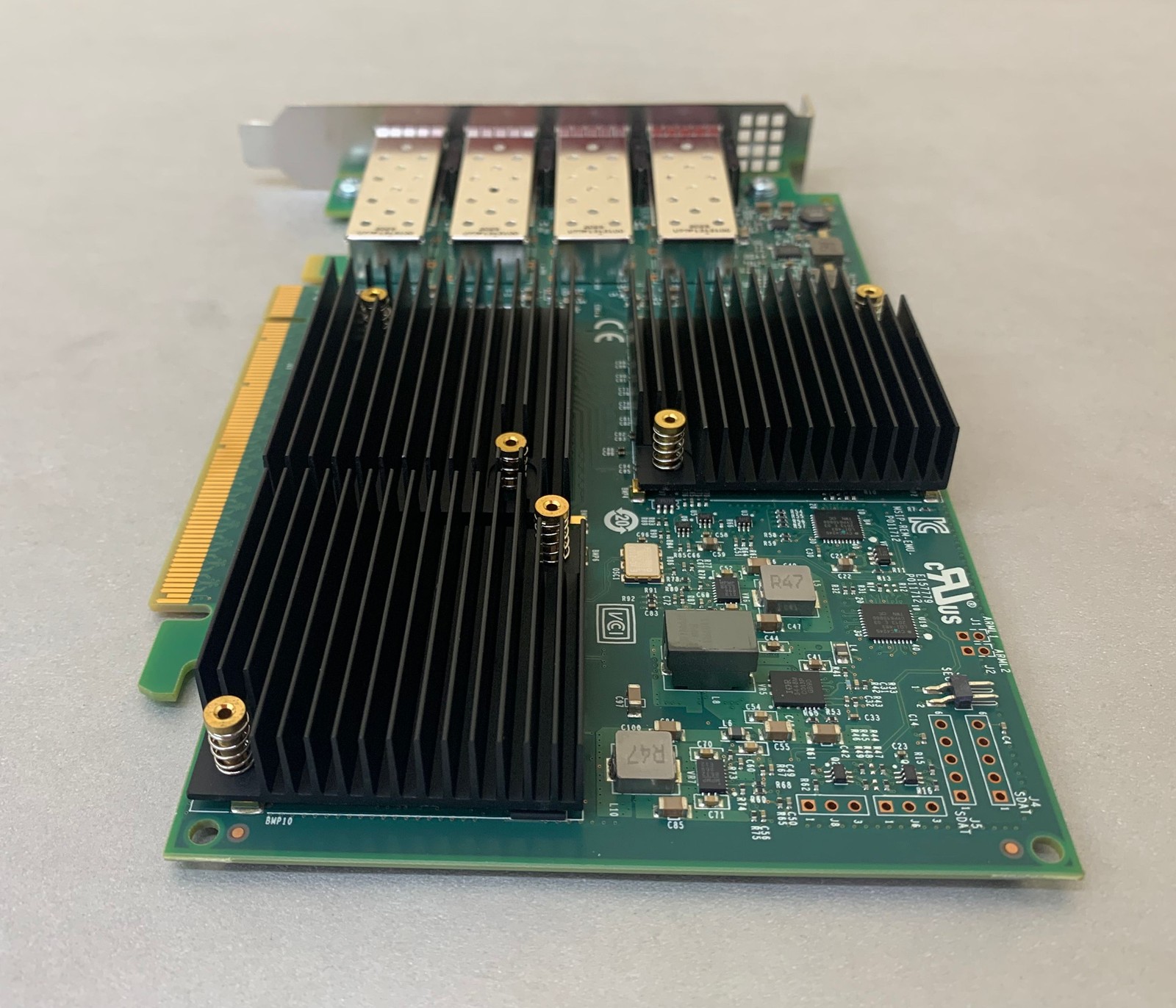 Broadcom 4-Port Host Bus Adapter (LPe31004-M6-SIO)