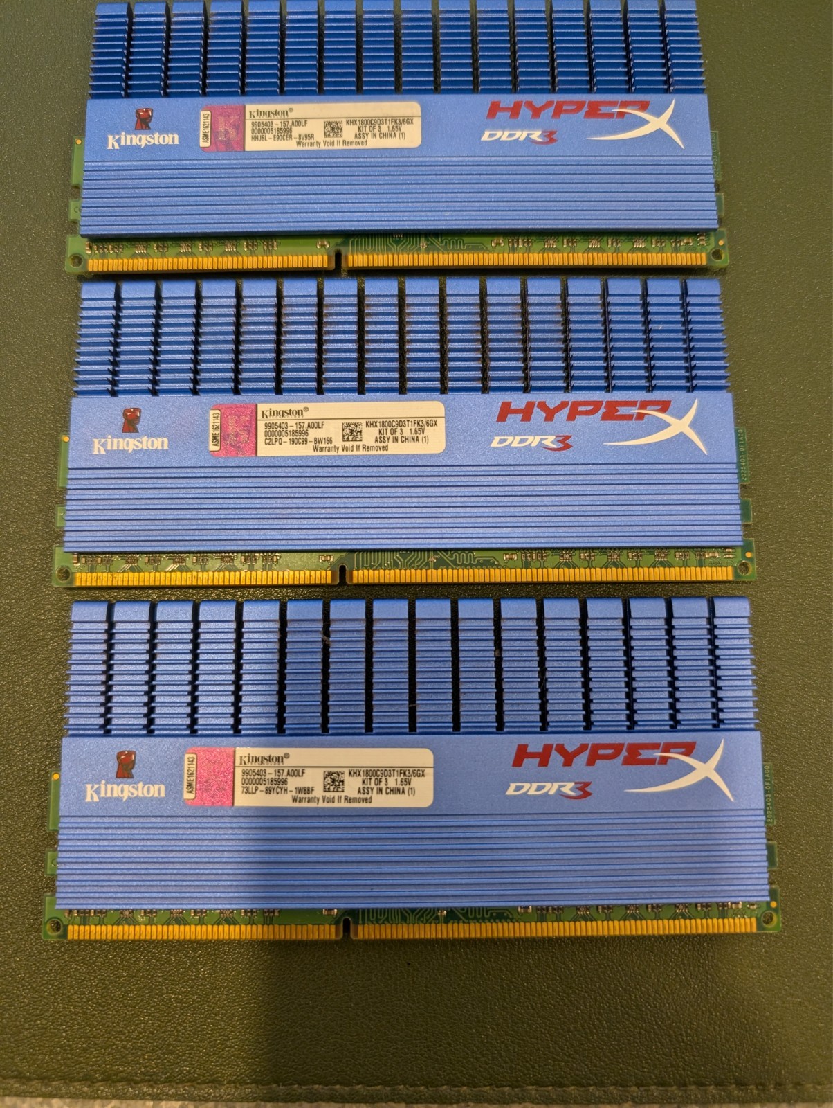 Kingston KHX1800C9D3T1FK3/6GX DDR3 6GB Kit (3x2GB) – DDR3 1800MT/s XMP CL9 DIMM