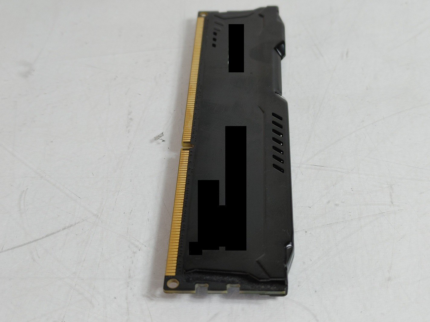 Major Brand 4 GB PC3-12800 (DDR3-1600) 1Rx8 DDR3 Shielded Desktop RAM