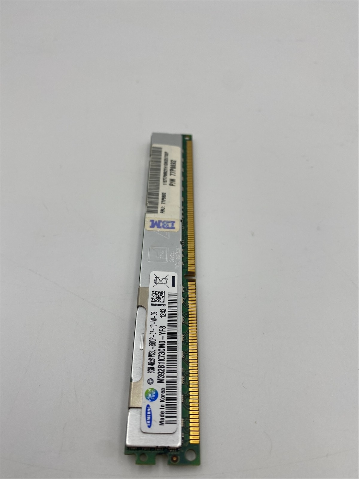 IBM 8GB PC3-6400R DDR3-800 Registered ECC 4RX8 CL6 VLP 77P8692 M392B1K73CM0-YF8