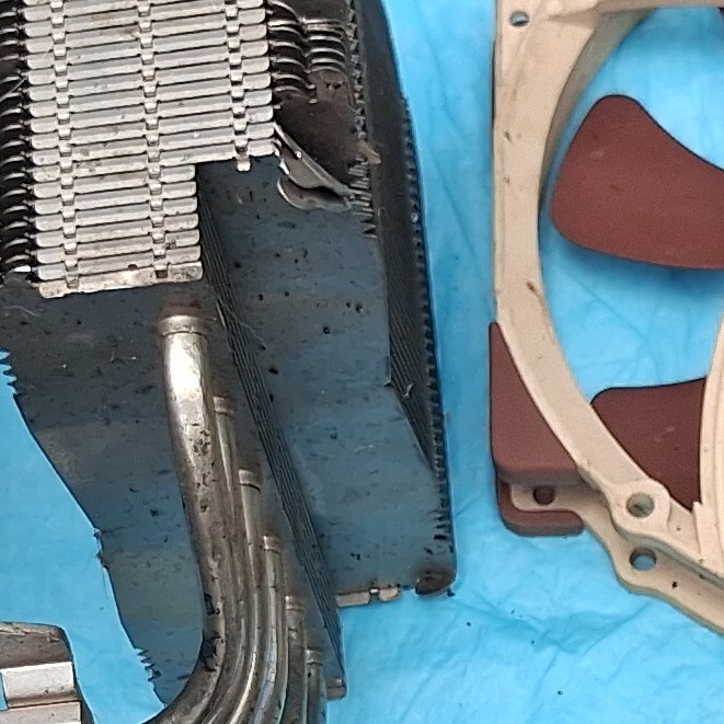 Noctua NH-D15 140mm PWM CPU Cooler 82.5 CFM 1500RPM 4-Pin LGA/AM4