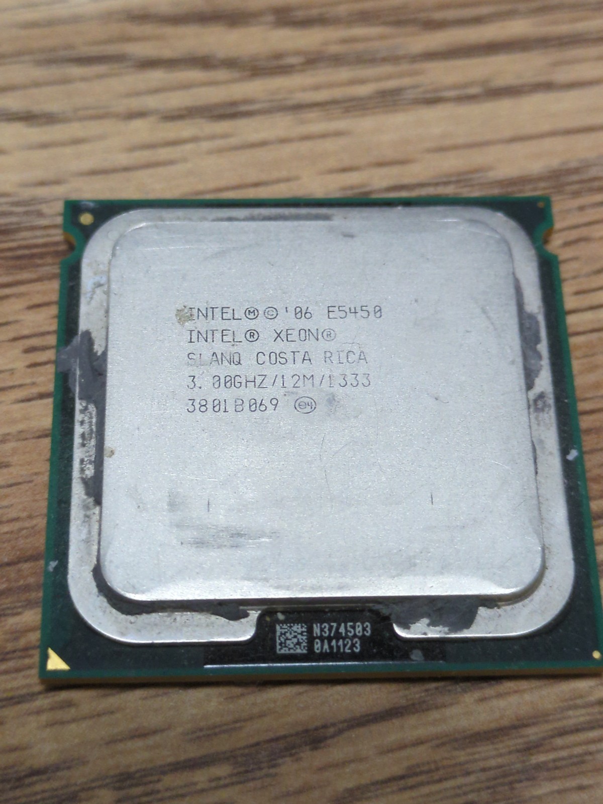 Intel Xeon E5450 3GHz Quad-Core Processor w/ mod sticker LGA 771 to LGA 775
