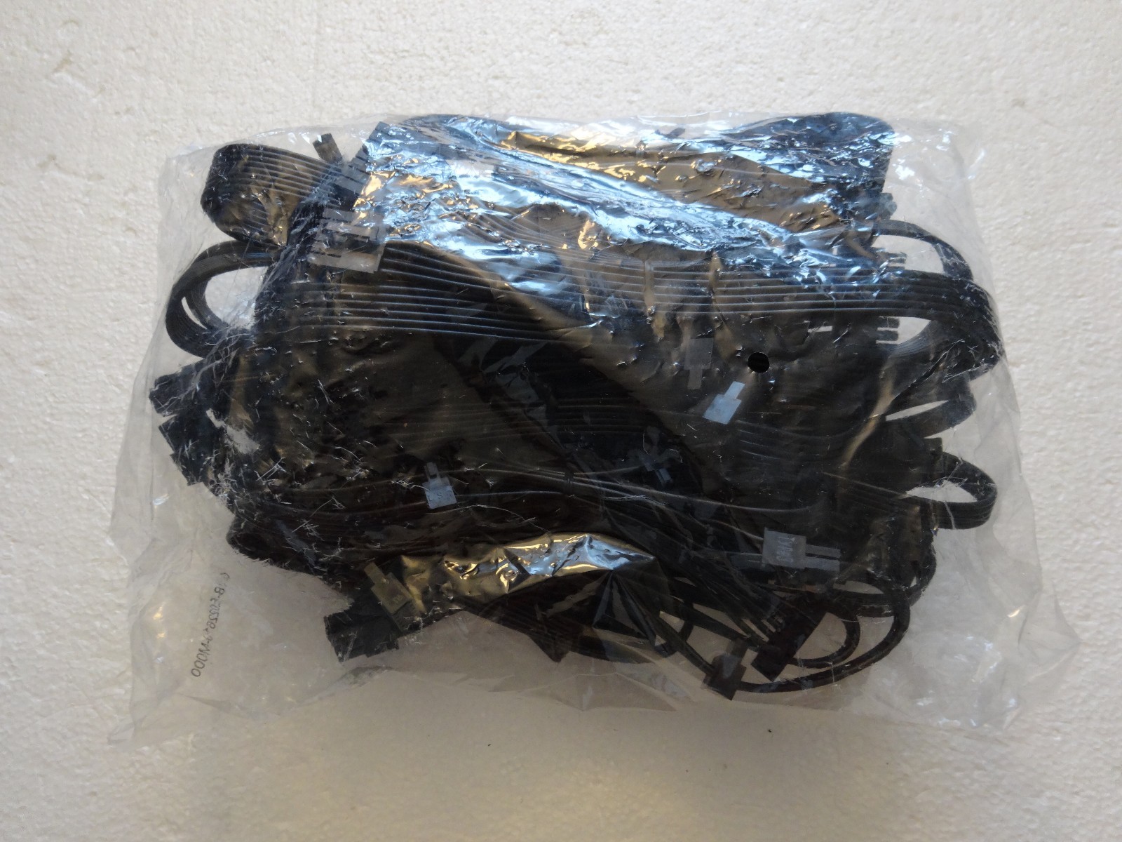POWER SUPPLY CABLES TYPE 3 FOR CORSAIR PSU = POWER SUPPLY UNIT IS NOT INCLUDED!