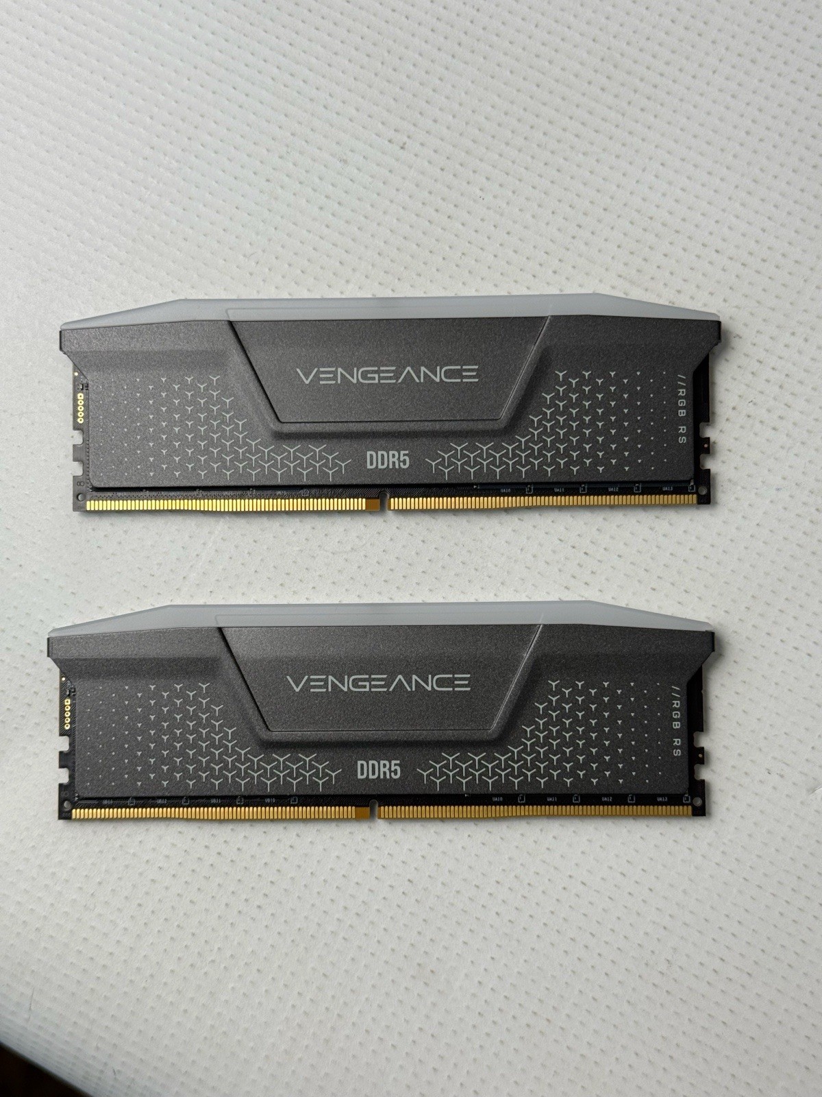 Corsair Vengeance RGB DDR5 64GB (2x32GB) 5200Mhz DIMM Desktop Memory