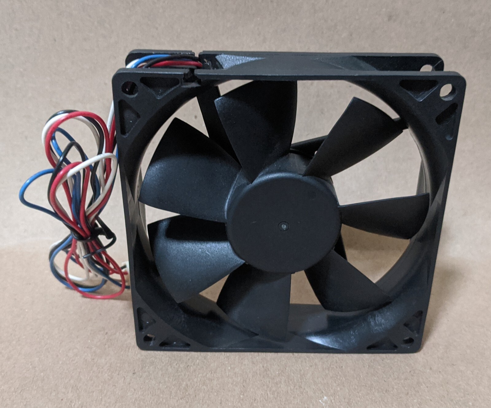 3-Pack Quiet Dual Ball Bearing 92mm x 25mm 3/4-Pin 12V 0.22A PC Case Cooling Fan