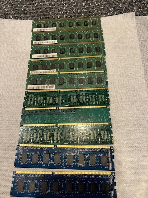 Desktop RAM 4GB Assorted PC3-12800 1600mhz DDR3 4G each Lot of 10 40G Total