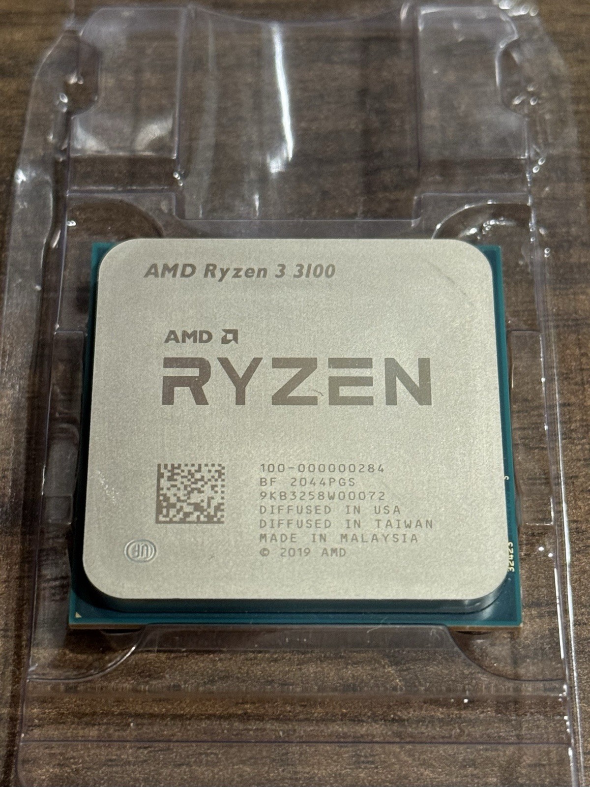 AMD Ryzen 3 3100 4-Core 3.6GHz CPU w/ Wraith Stealth Cooler
