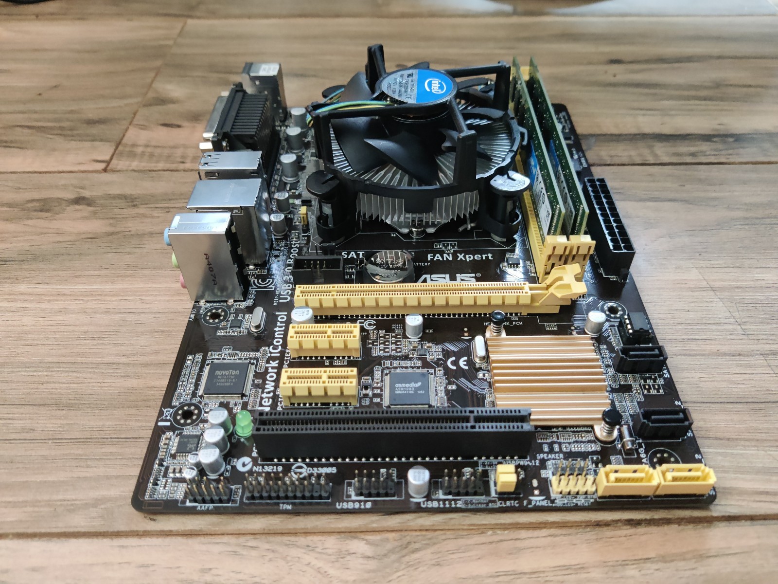 ASUS H81M-C/CSM 1150/Socket H3, Intel Motherboard