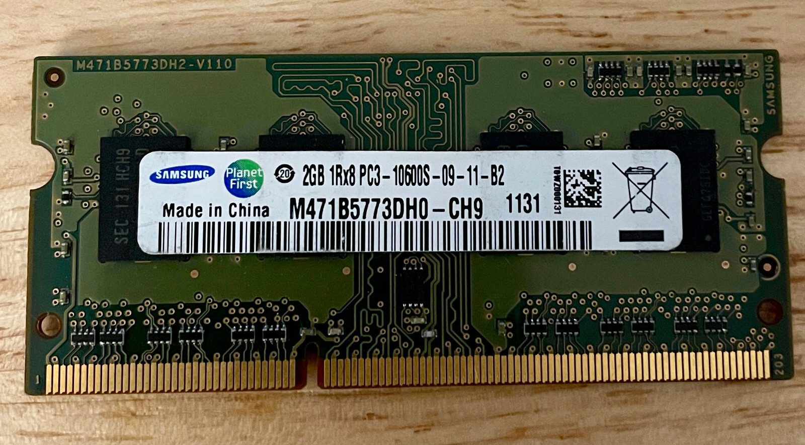Samsung M471B5773DH0-CH9 2GB PC3-10600S-09-11-B2 SODIMM DDR3-1333MHz Memory
