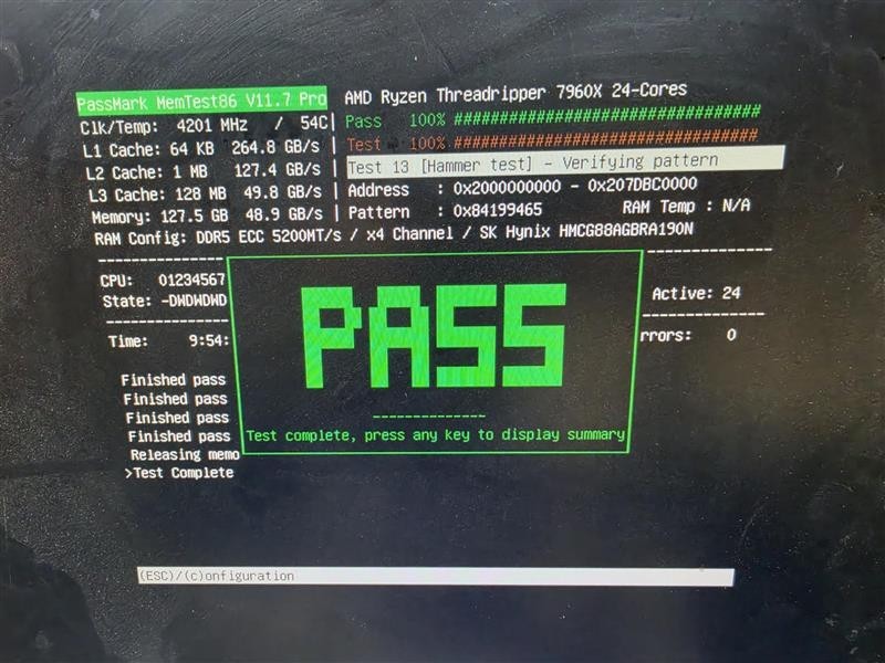 Gigabyte TRX50 AERO D + Ryzen Threadripper 7960X + 128GB DDR5 + RTX 5080