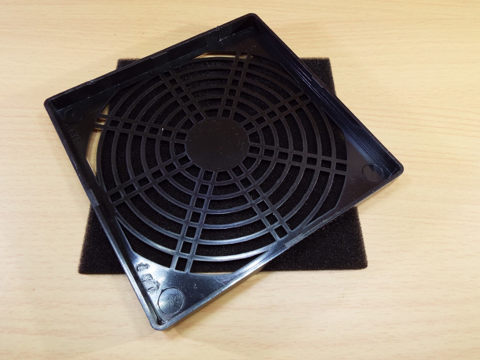 QTY4 120 x 120 x 38 mm GRILL PLASTIC DUST FILTER BLACK BOX FAN SCREEN COVER