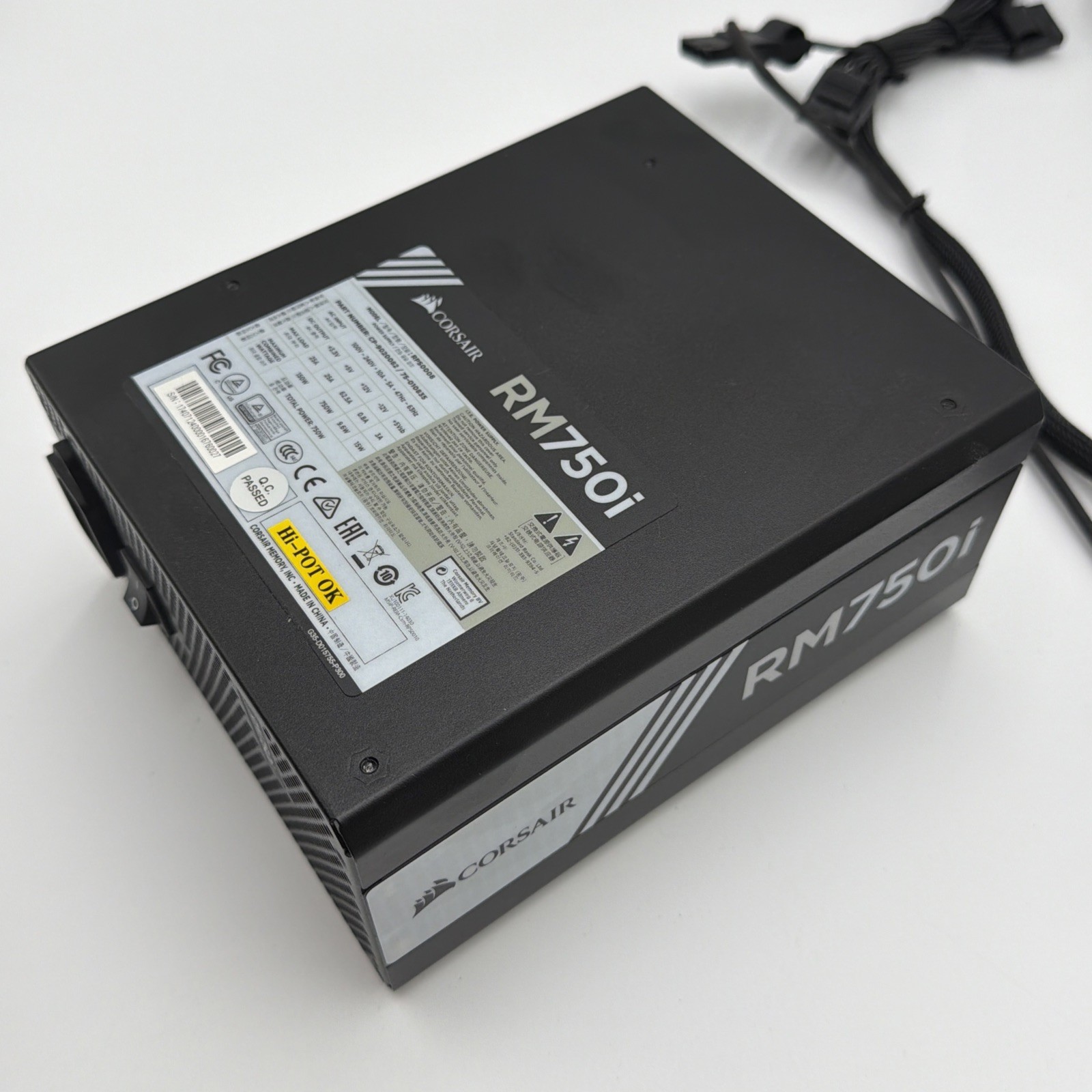Corsair HX750 750Watts 80 +Platinum AC Power Supply | RPS0074 | CP-9020137
