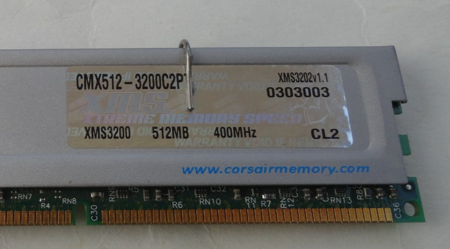 512MB PC-3200 DDR-400 CORSAIR CMX512-3200C2PT XMS3202 V1.1 CL2 DDR1 Memory RAM