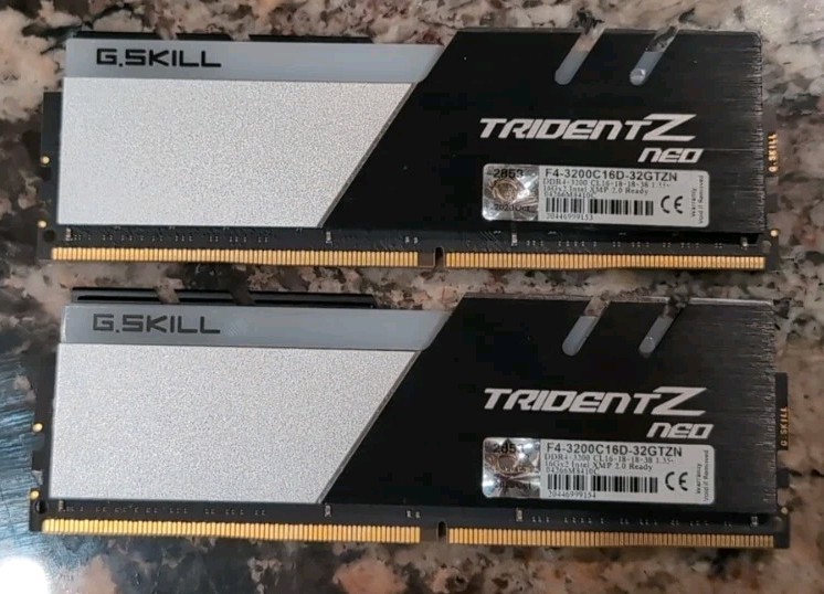 32GB G.Skill Trident Z Neo DDR4 3200MHz PC4-25600 CL16 RGB Dual Kit (2x 16GB)