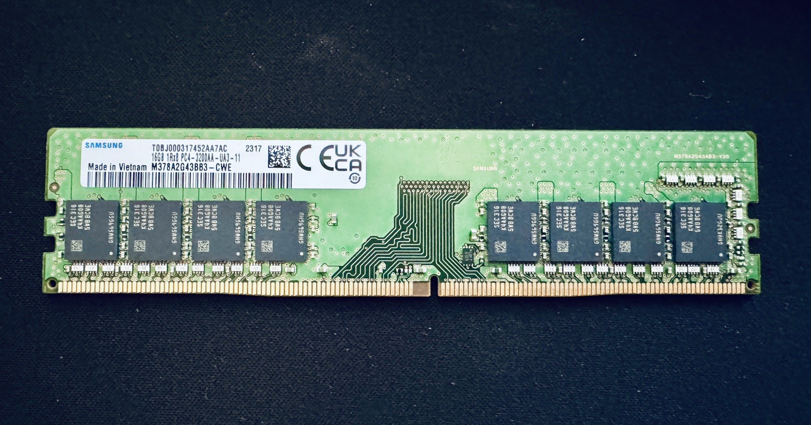 Samsung 16GB (1x16GB) RAM DDR4 3200MHz M378A2G43BB3-CWE