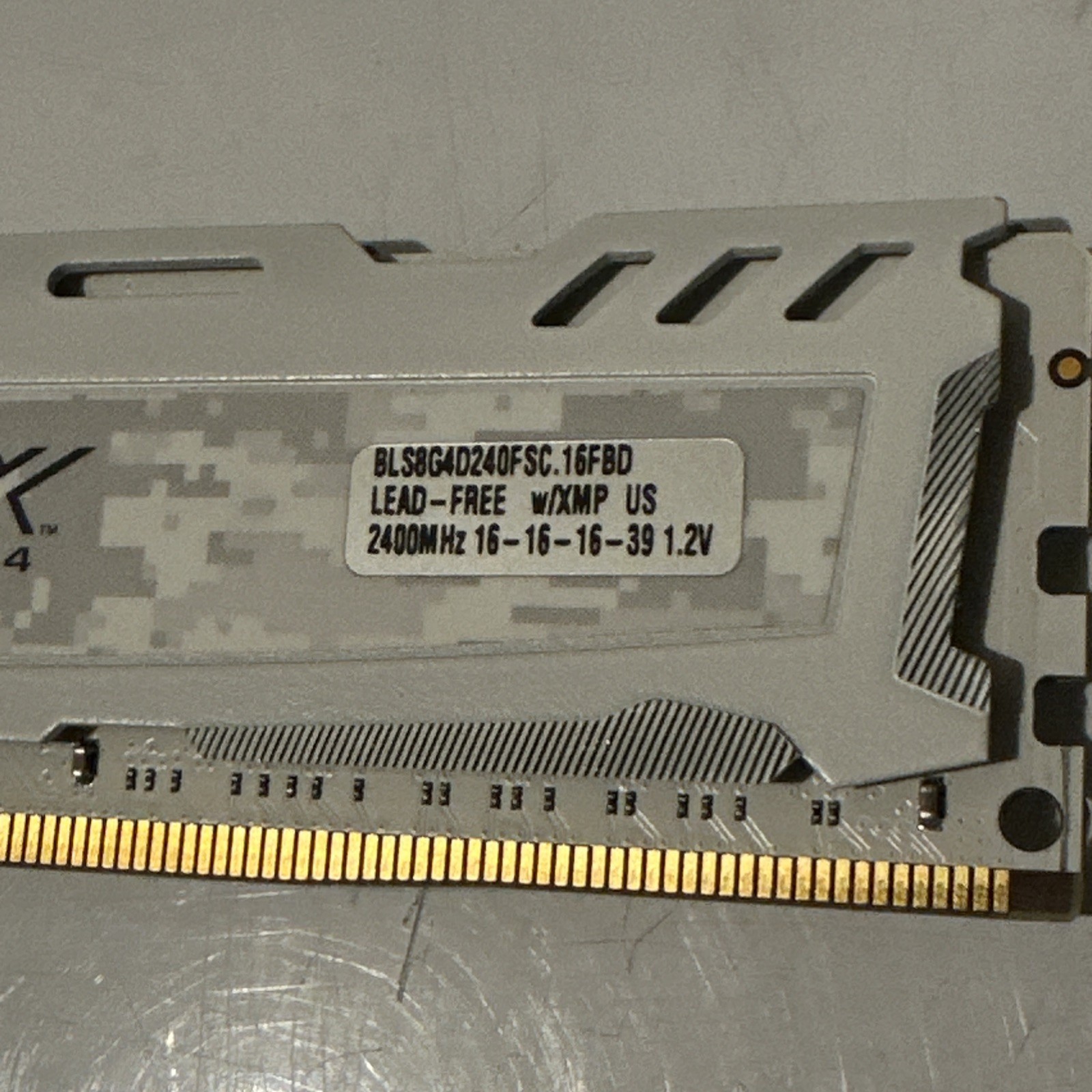 Micron Ballistix Sport LT DDR4 SDRAM DIMM 4GB 2400MHz 288-Pin 1 Module RAM