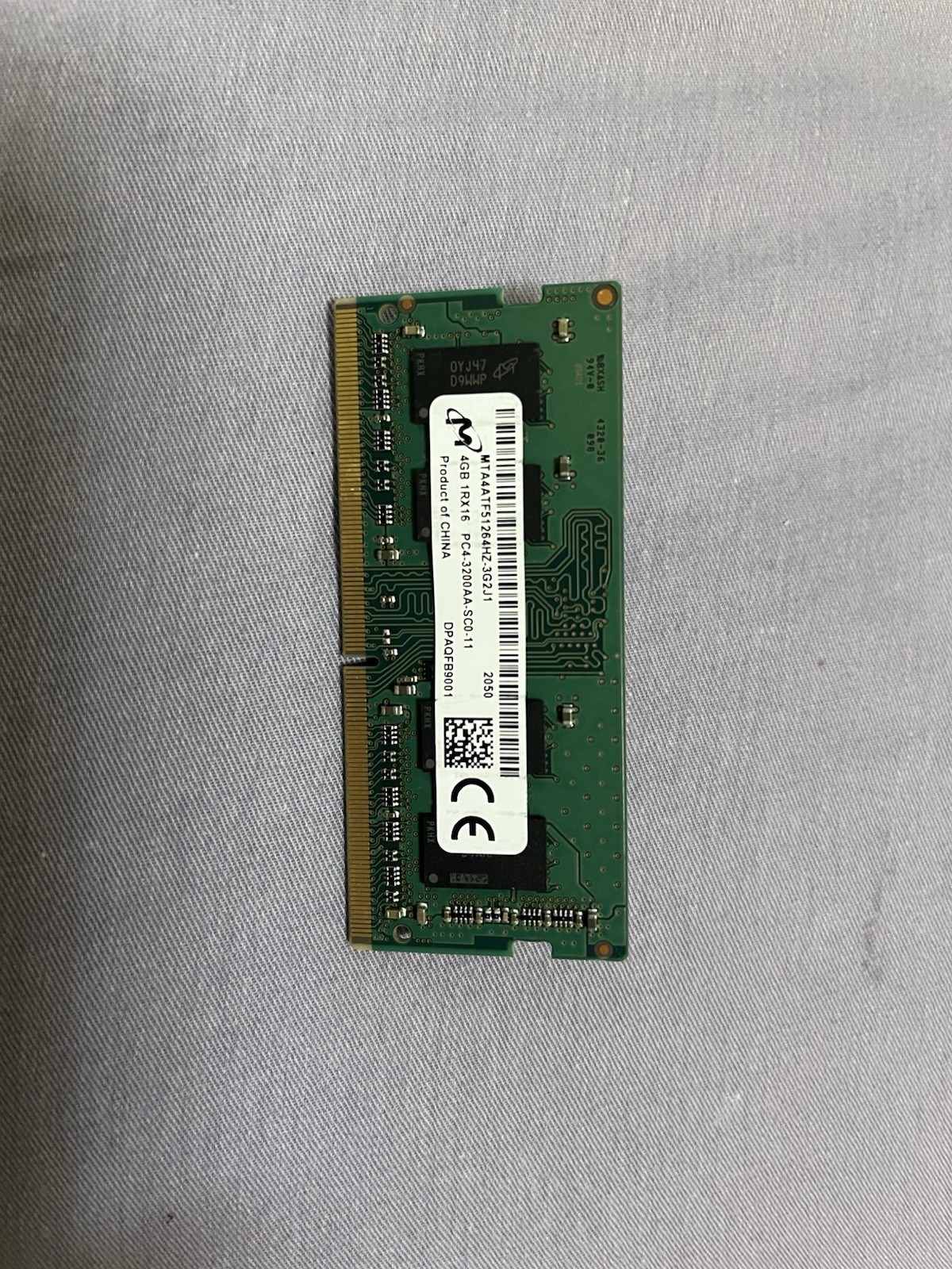 Micron 8GB (4GB x 2) 1Rx16 MTA4ATF51264HZ-3G2J1 PC4-3200AA-SC0-11 Laptop Memory